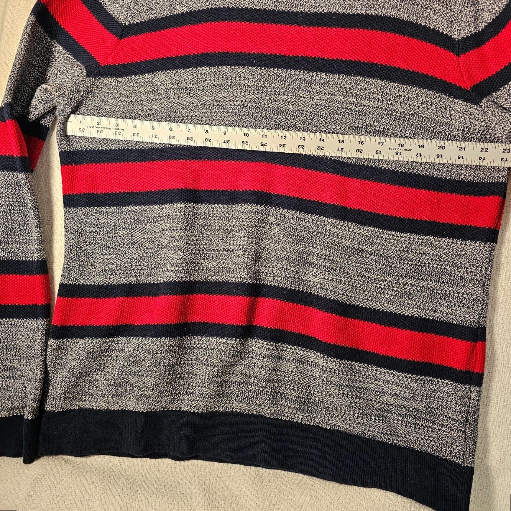 Tommy Hilfiger VINTAGE Tommy Hilfiger Sweater Pullover Men's 2XL Gray Striped Chunky-Knit Preppy Size US XXL / EU 58 / 5 - 4 Thumbnail