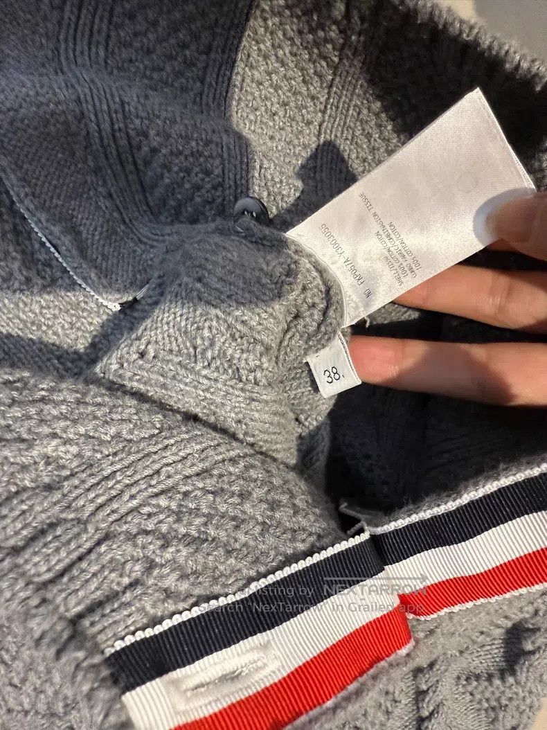Thom Browne Thom Browne Knit Top Size XS / US 0-2 / IT 36-38 - 3 Thumbnail
