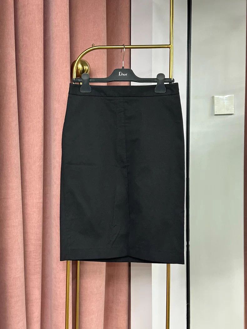 The Row The Row Black Split Hem Mini Skirt - dmc Size US 26 / EU 42 - 1 Thumbnail