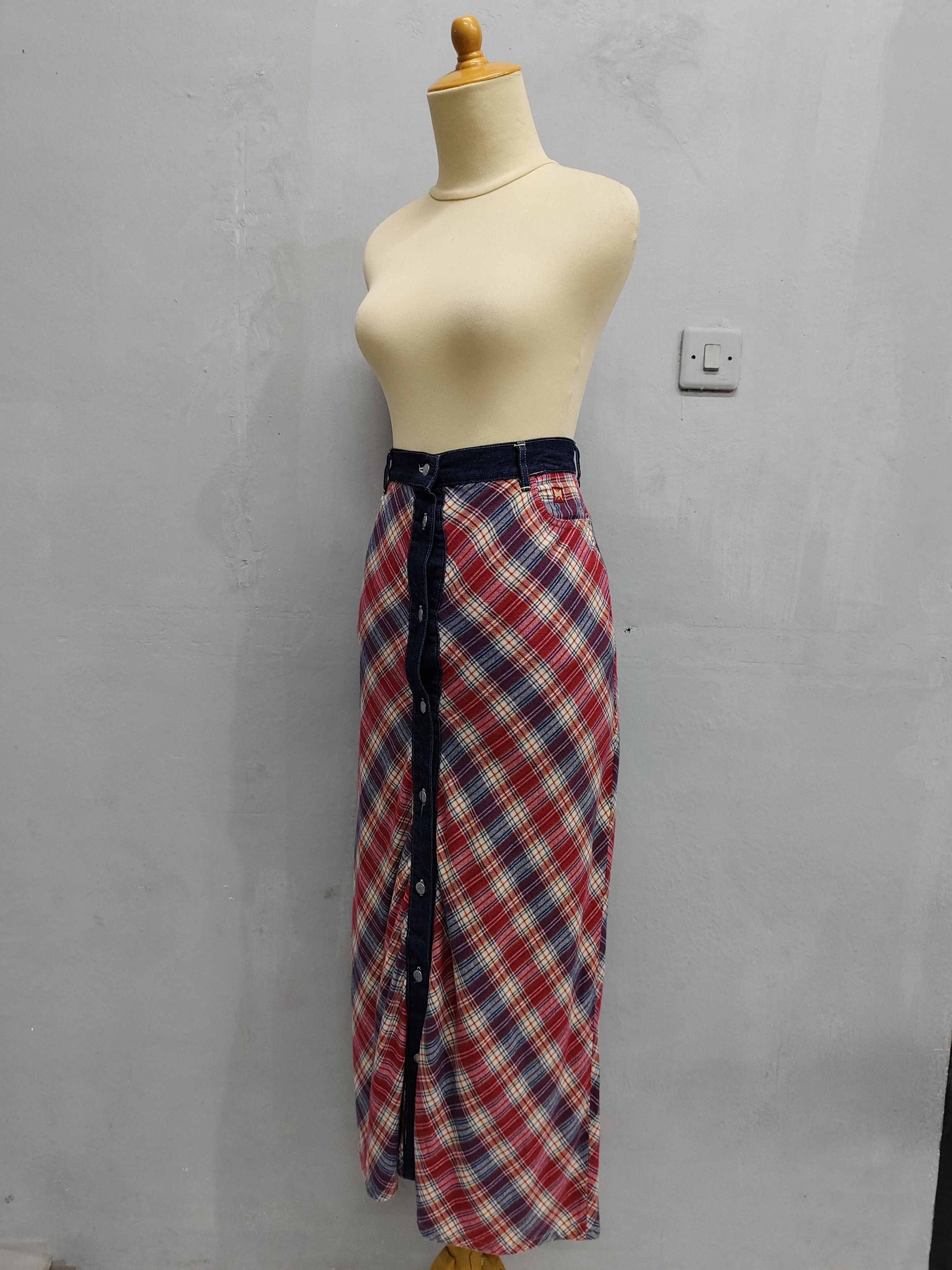 Chevignon 🇯🇵 Vtg Chevignon Girl Tartan Pattern Ankle Skirt Size 26" / US 2 / IT 38 - 7 Thumbnail