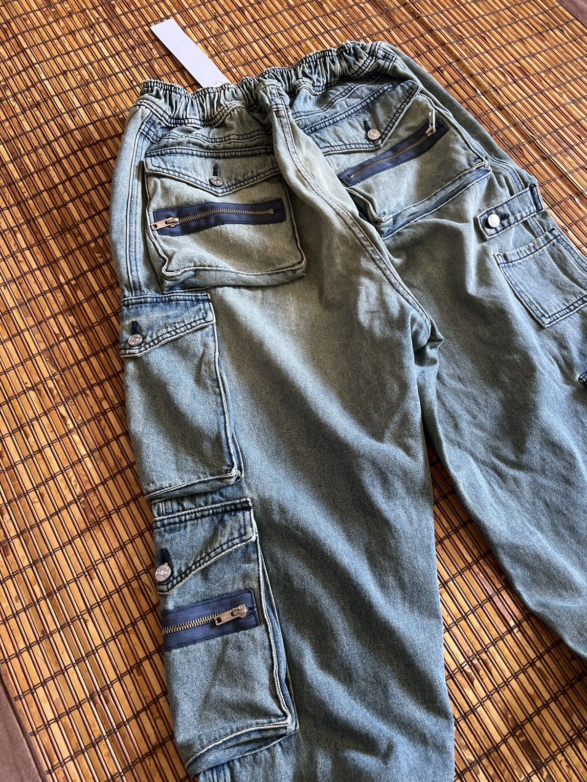 EB Denim EB Denim Cargo Pants in Light Blue Wash Denim New with Tags Size 34" / US 12 / IT 48 - 5 Thumbnail
