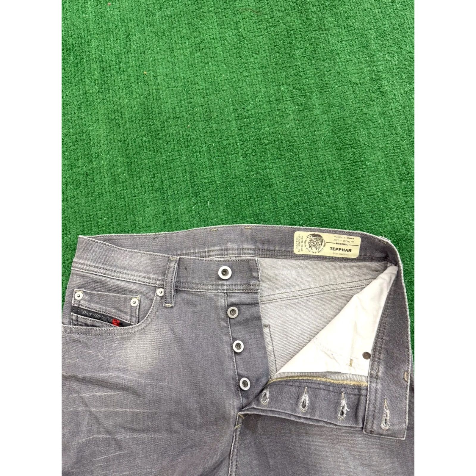Diesel Diesel Tepphar Slim Carrot Jeans 28 X 26 Black Grey Wash Mens Denim Size US 28 / EU 44 - 3 Thumbnail