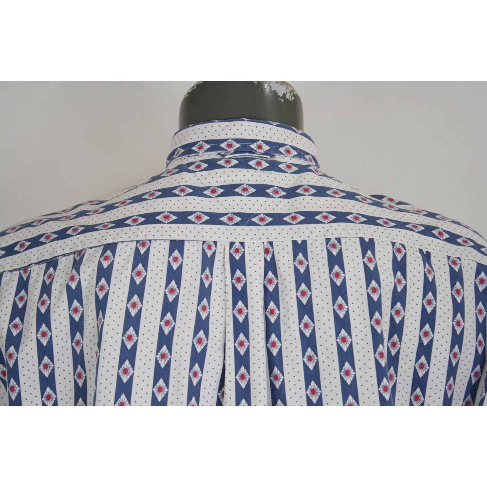 Tommy Hilfiger × Vintage Vintage 90s Tommy Hilfiger Aztec Geometric Striped Pattern Size US L / EU 52-54 / 3 - 5 Thumbnail