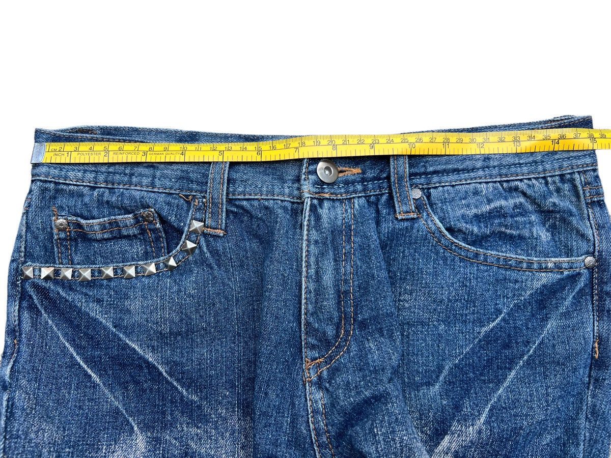 In The Attic In The Attic Distressed Patchwork Straight Denim Jeans 30x31 Size US 30 / EU 46 - 8 Thumbnail