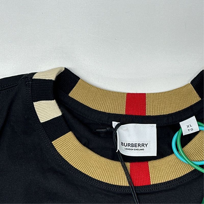 Burberry Burberry Black Short Sleeve T-Shirt with Embroidered Logo 0079 Size US XL / EU 56 / 4 - 1 Thumbnail