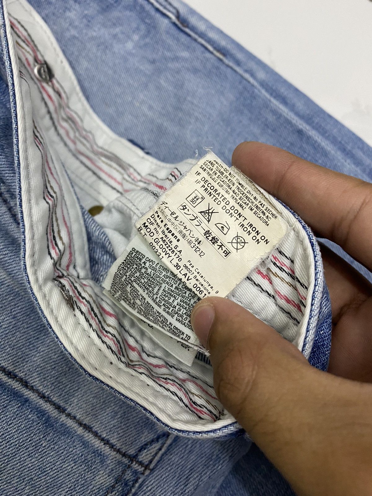 Dior 🔥VINTAGE DIESEL INDUSTRY GLOOVY SLIM CUT DISTRESSED DENIM Size US 34 / EU 50 - 12 Thumbnail