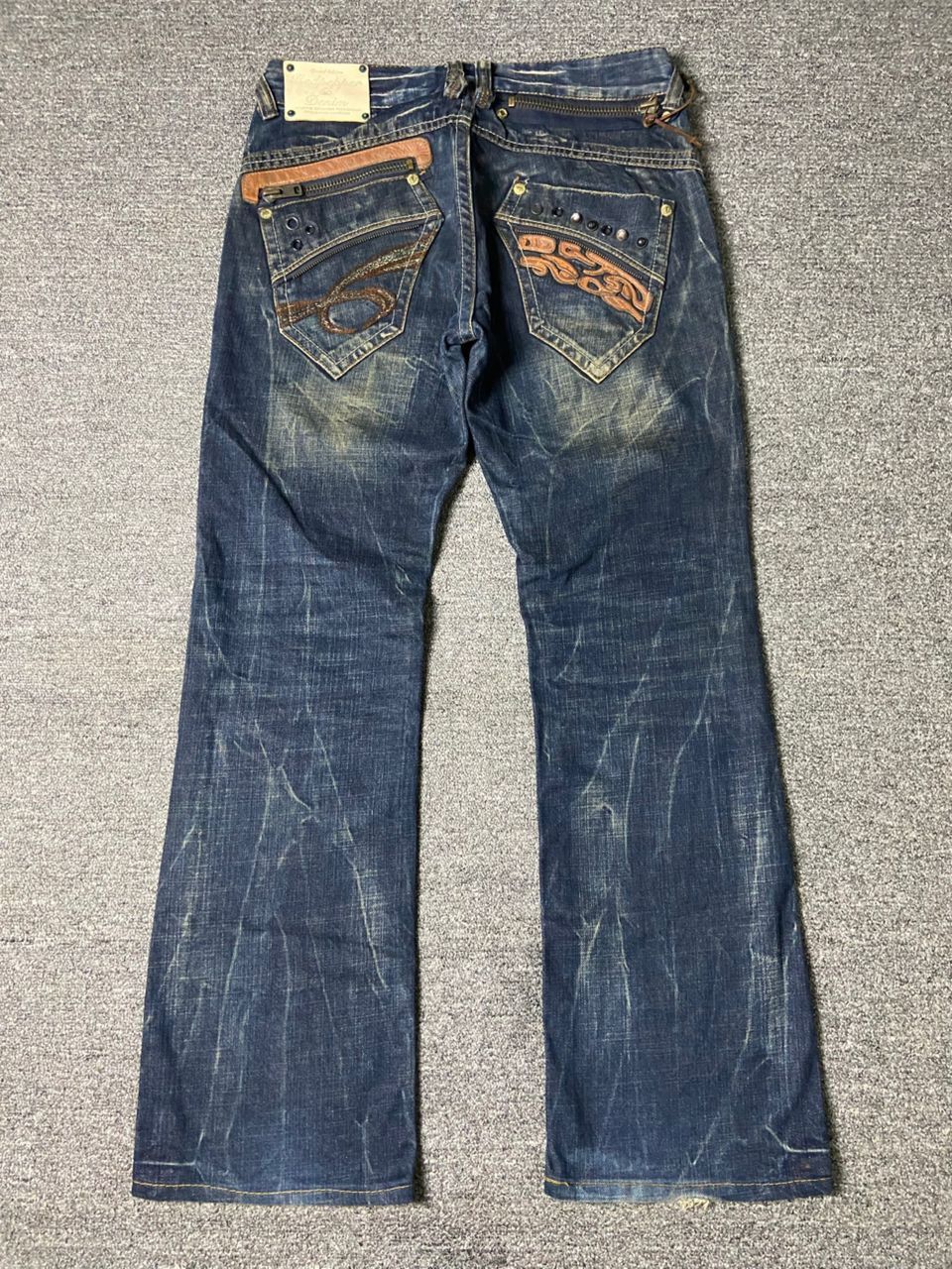 Japanese Brand 🔥Vintage RED PEPPER Distressed Denim Jeans🔥 (136) Size US 32 / EU 48 - 1 Thumbnail