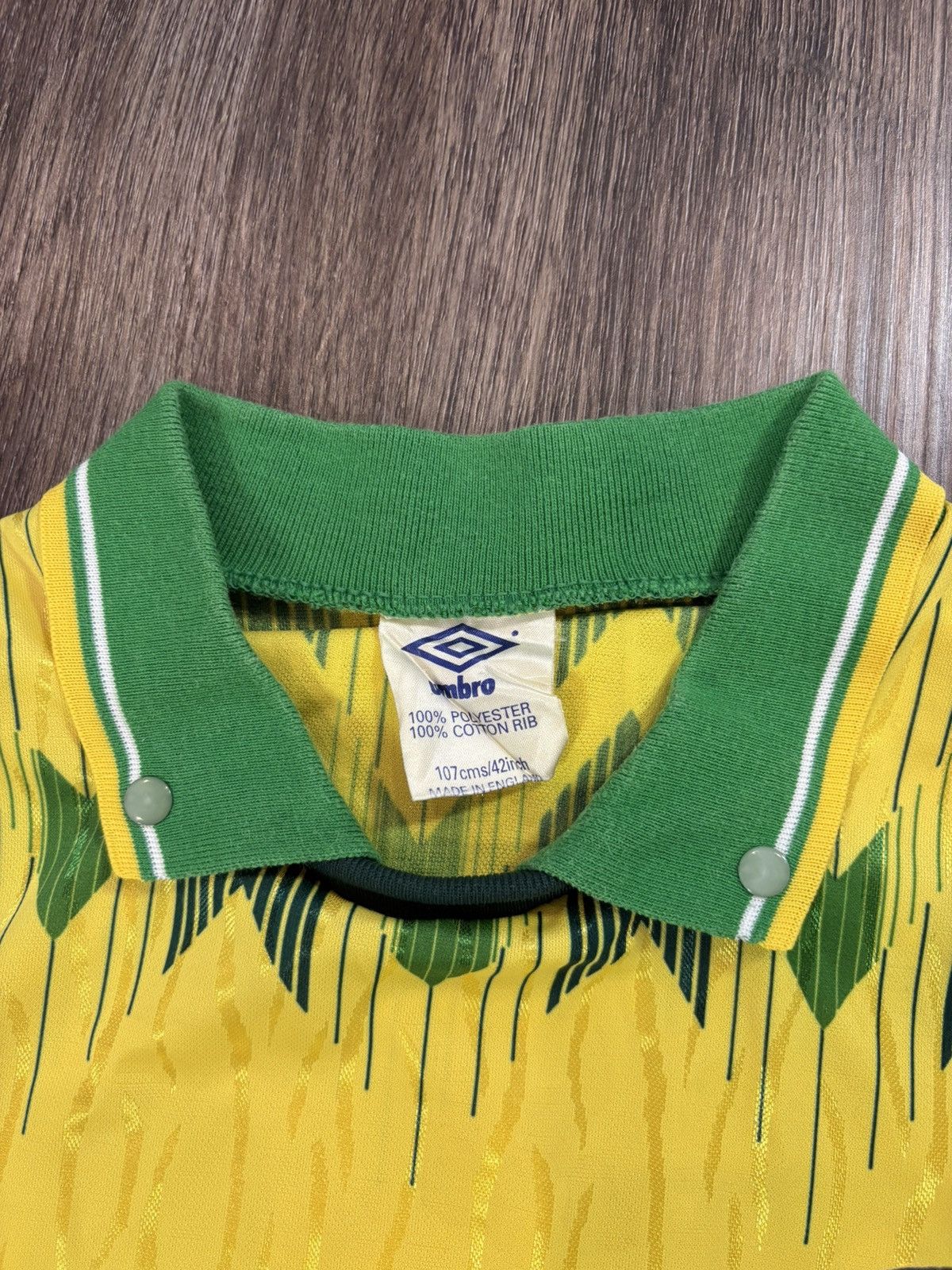 Umbro Celtic Jersey Soccer 1989 - 1991 Umbro Men Size 42 | L Size US L / EU 52-54 / 3 - 5 Thumbnail