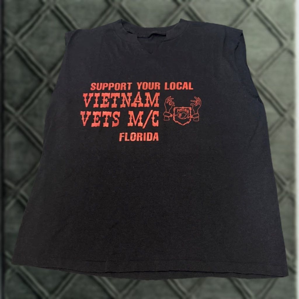 Vintage VINTAGE Support Vietnam Veterans Motorcycle Club Chopped Tank T-Shirt 80s Medium Black Unbranded Unisex Adults M Size US M / EU 48-50 / 2 - 1 Thumbnail