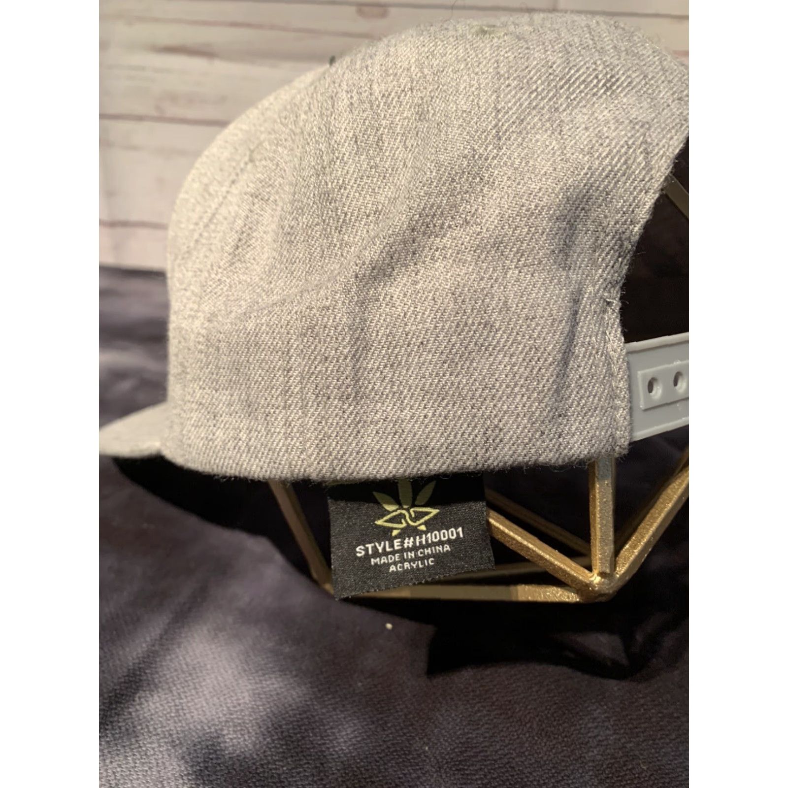 Vintage Wynn Headwear Baseball Cap Heather Gray Flat Bill Adjustable Weed Theme Cap Mens Adjustable Gray 420 Pride Baseball Cap Size ONE SIZE - 5 Thumbnail