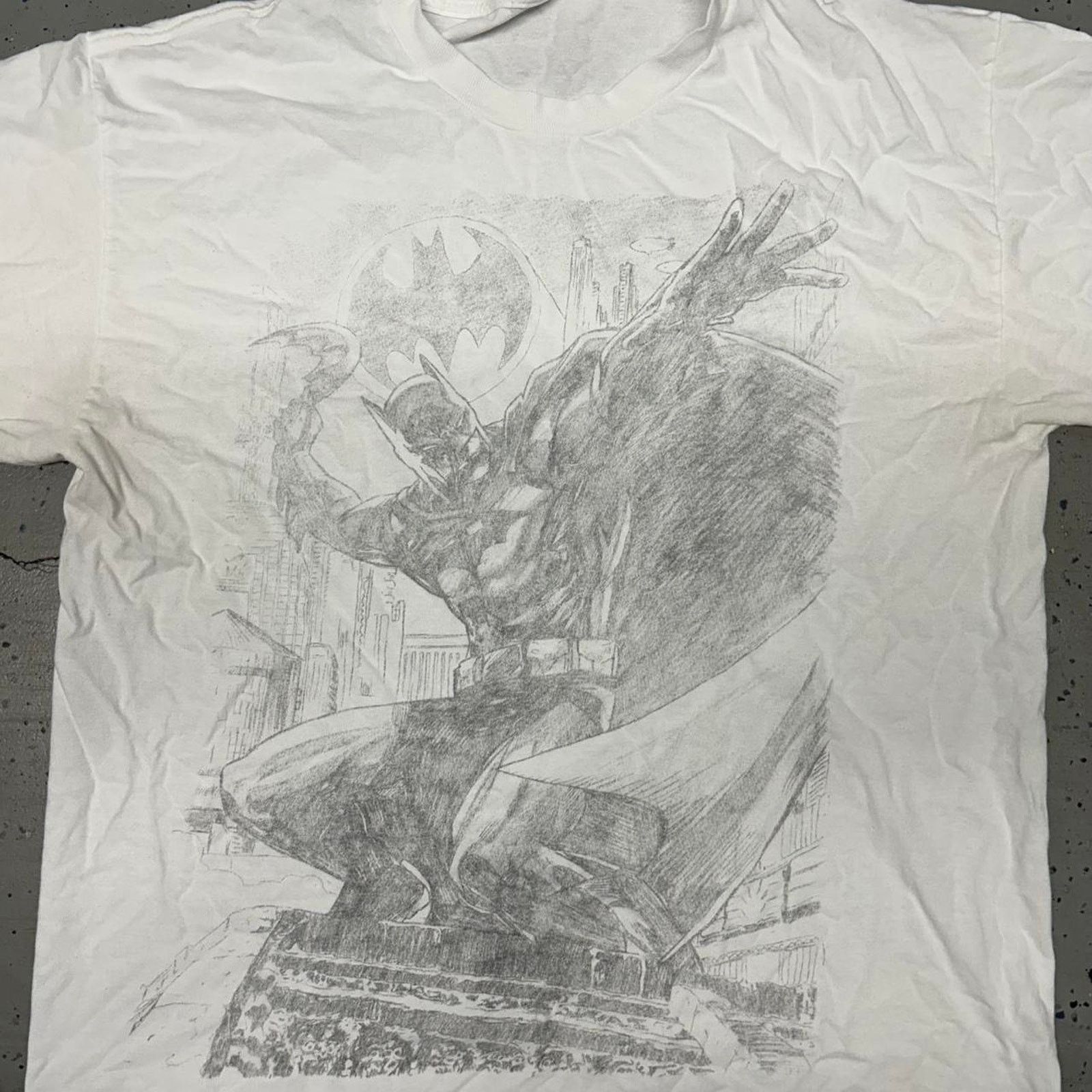DC Comics Y2K Batman graphic tee, white, streetwear-inspired comics Size US XL / EU 56 / 4 - 2 Thumbnail