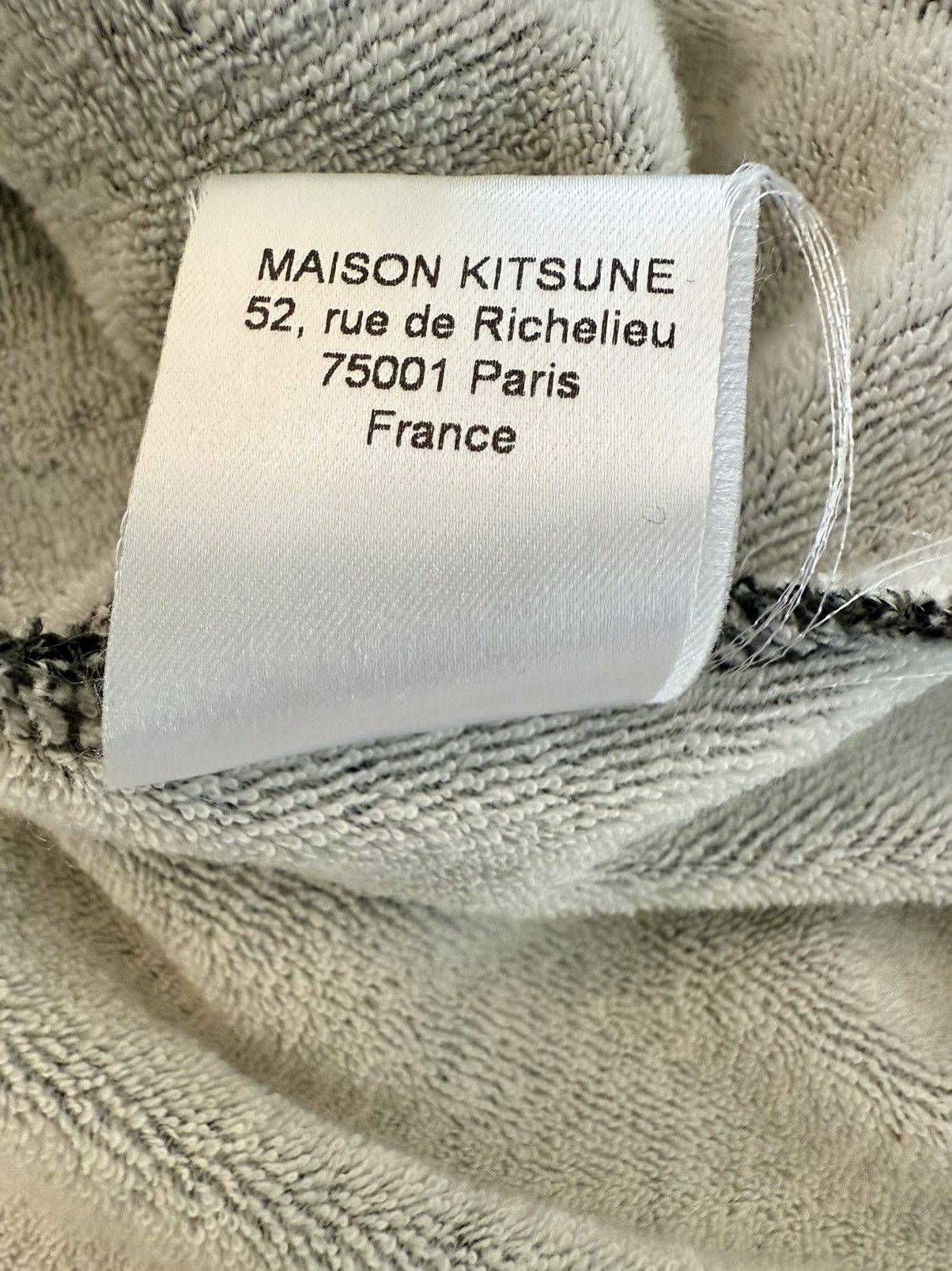 Maison Kitsune Archive Maison Kitsune Paris “Garage” Grey W/Blue Cardigan S Size US S / EU 44-46 / 1 - 12 Thumbnail