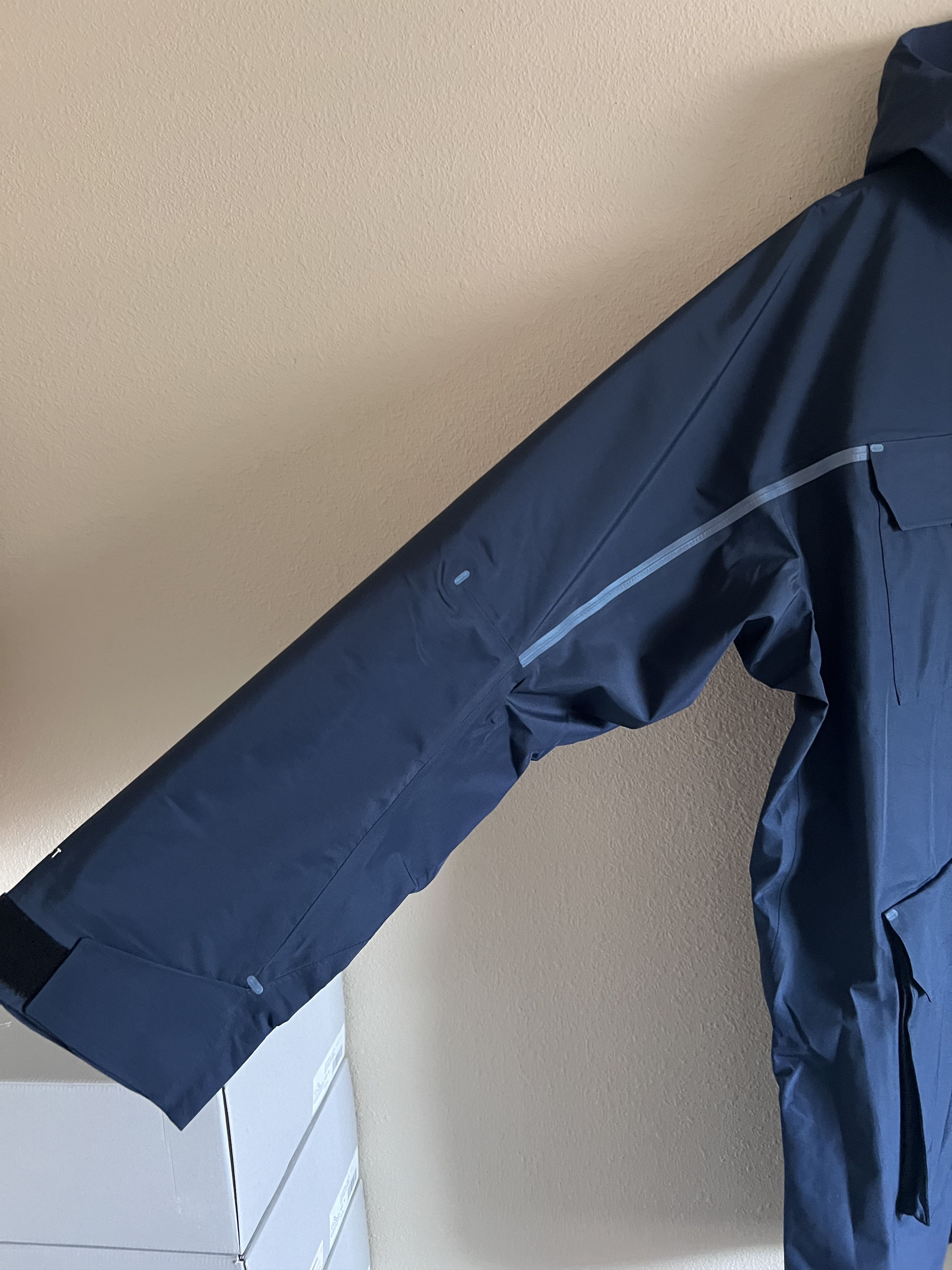 The North Face The North Face RSMT Futurelight Mountain Parka in Navy Size US XL / EU 56 / 4 - 5 Thumbnail