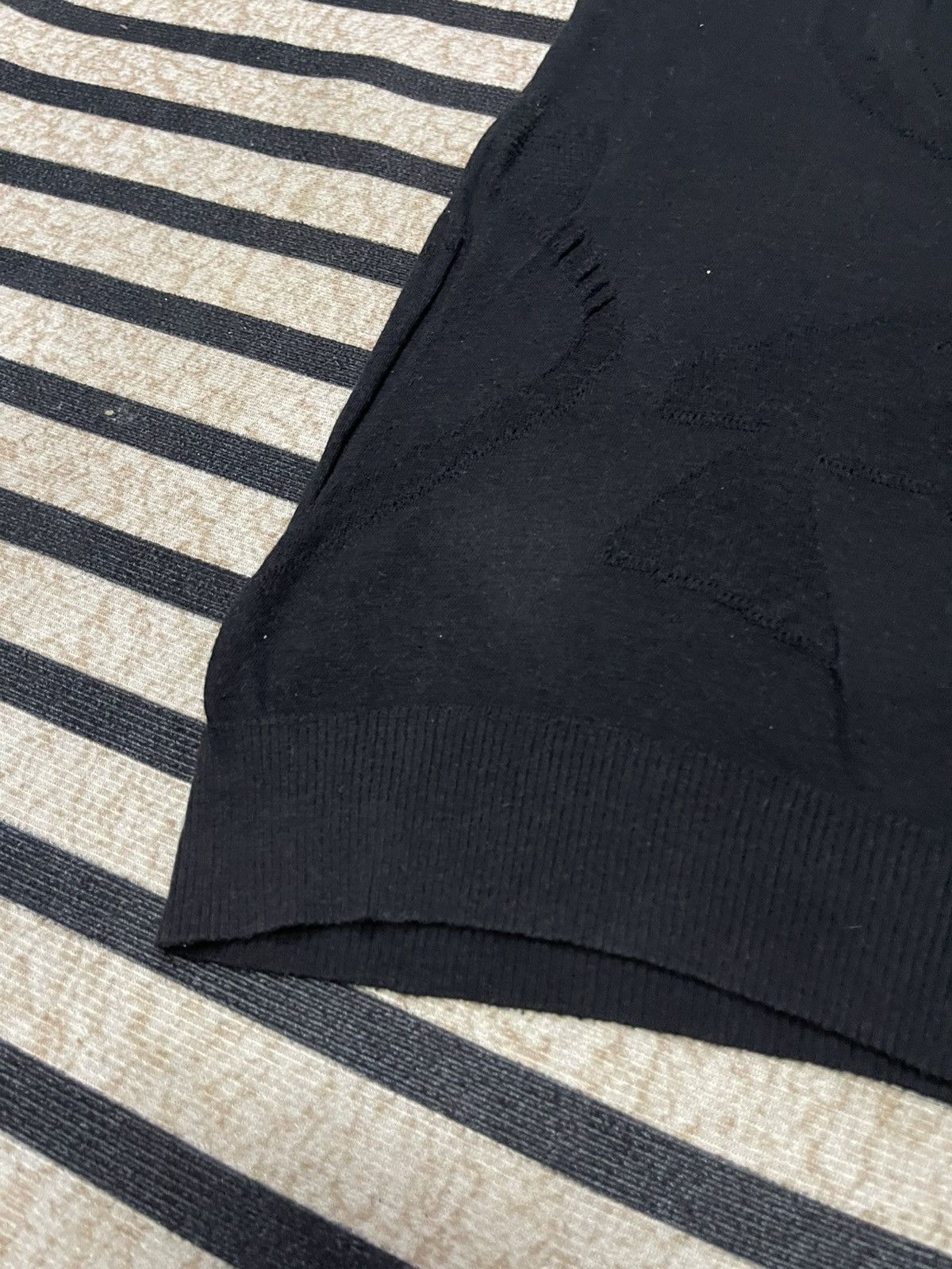 Y's VINTAGE YOHJI YAMAMOTO SLEEVELESS ABSTRACT DESIGN RARE Size US M / EU 48-50 / 2 - 12 Thumbnail