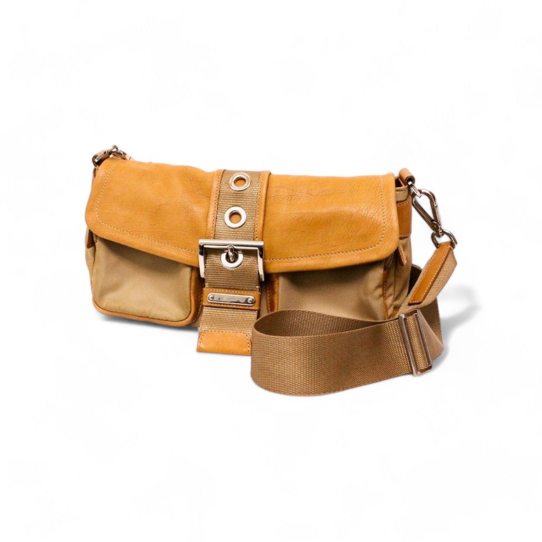 image of Prada - Vitello Leather Handbag Shoulder Bag Bt0465 Brown, Women's