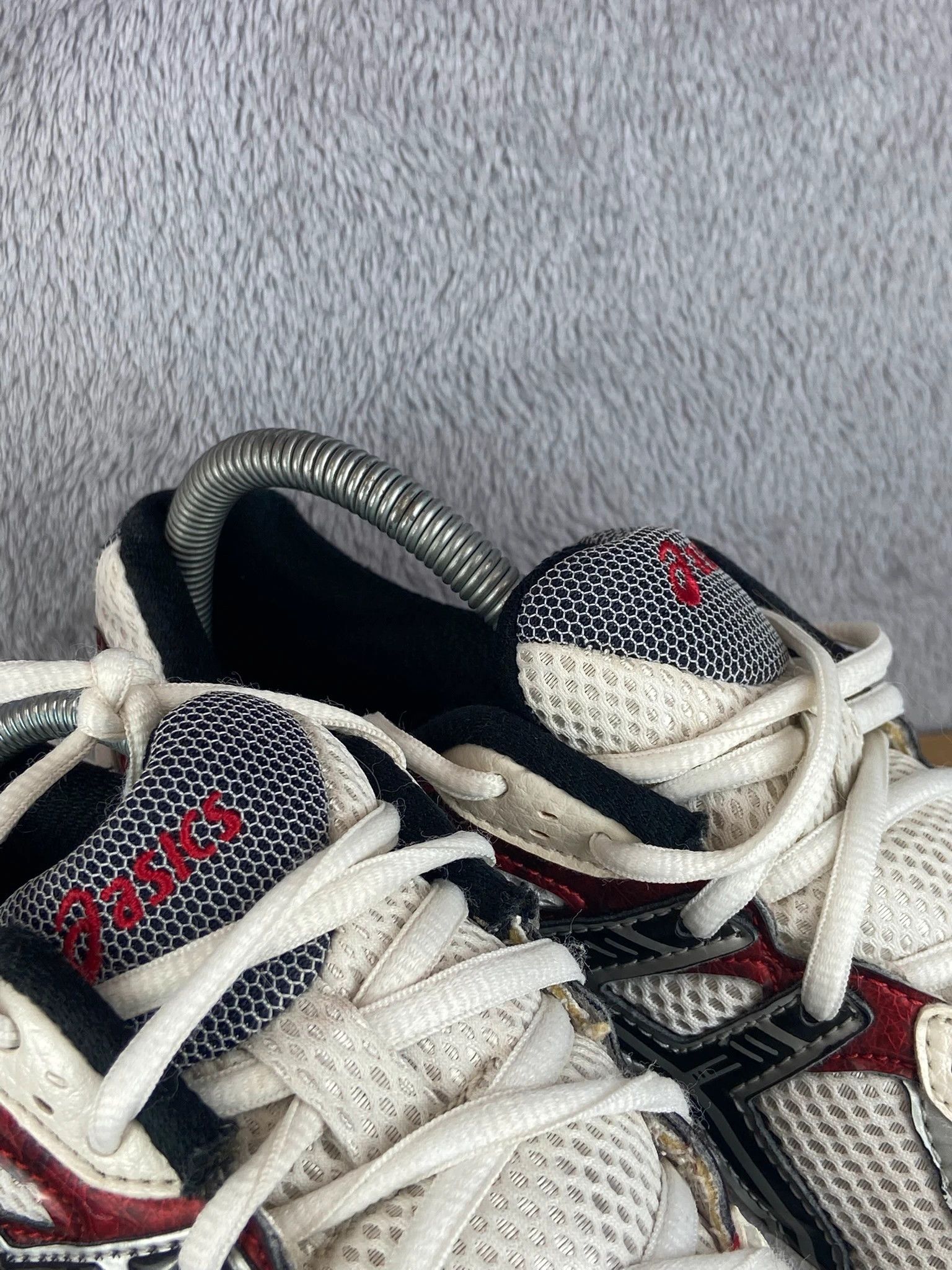 Asics Asics sneakers white red retro running vintage Size US 6.5 / EU 39-40 - 6 Thumbnail