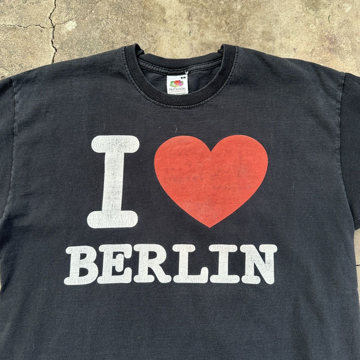I Love NY × Vintage I LOVE <3 BERLIN Vintage T-Shirt Germany 🇩🇪 Size US M / EU 48-50 / 2 - 2 Thumbnail