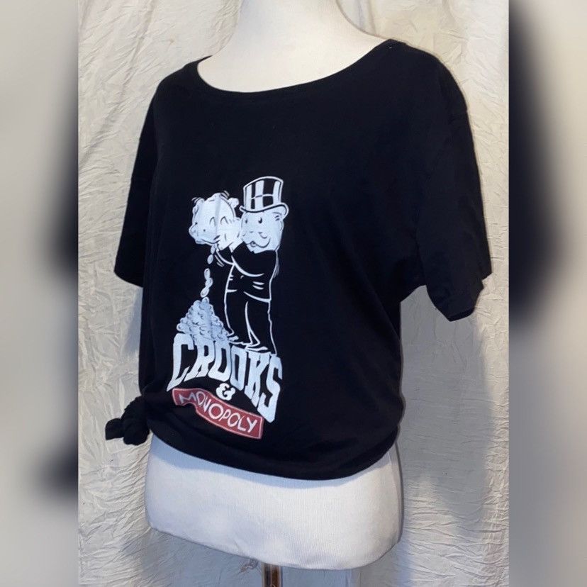 Vintage Vintage, A Unique Creation, Crooks & Monopoly, Casual Tee Size ONE SIZE - 4 Thumbnail