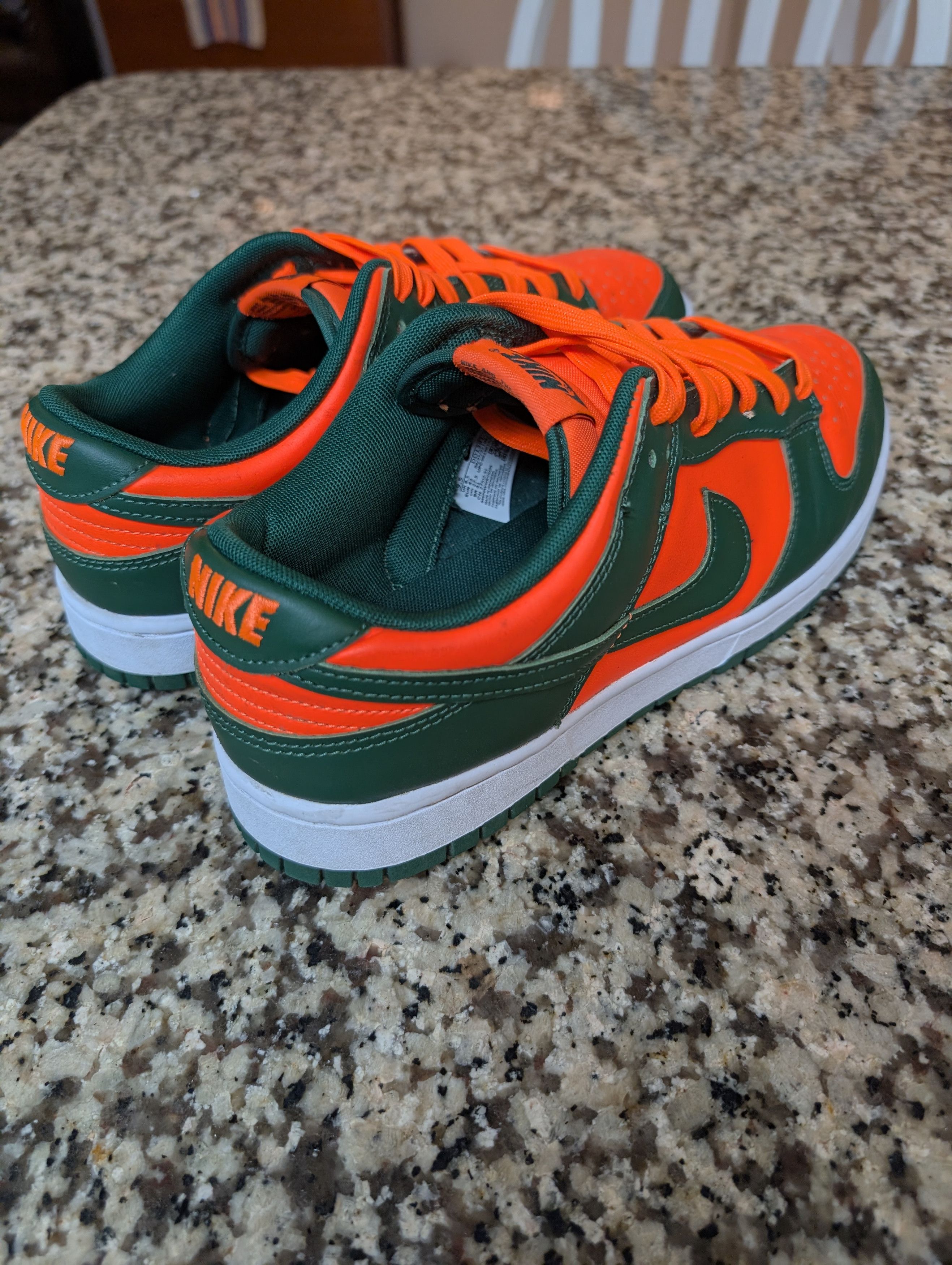Nike Nike Dunk Low Retro " Miami Hurricanes " Size US 9.5 / EU 42-43 - 5 Thumbnail