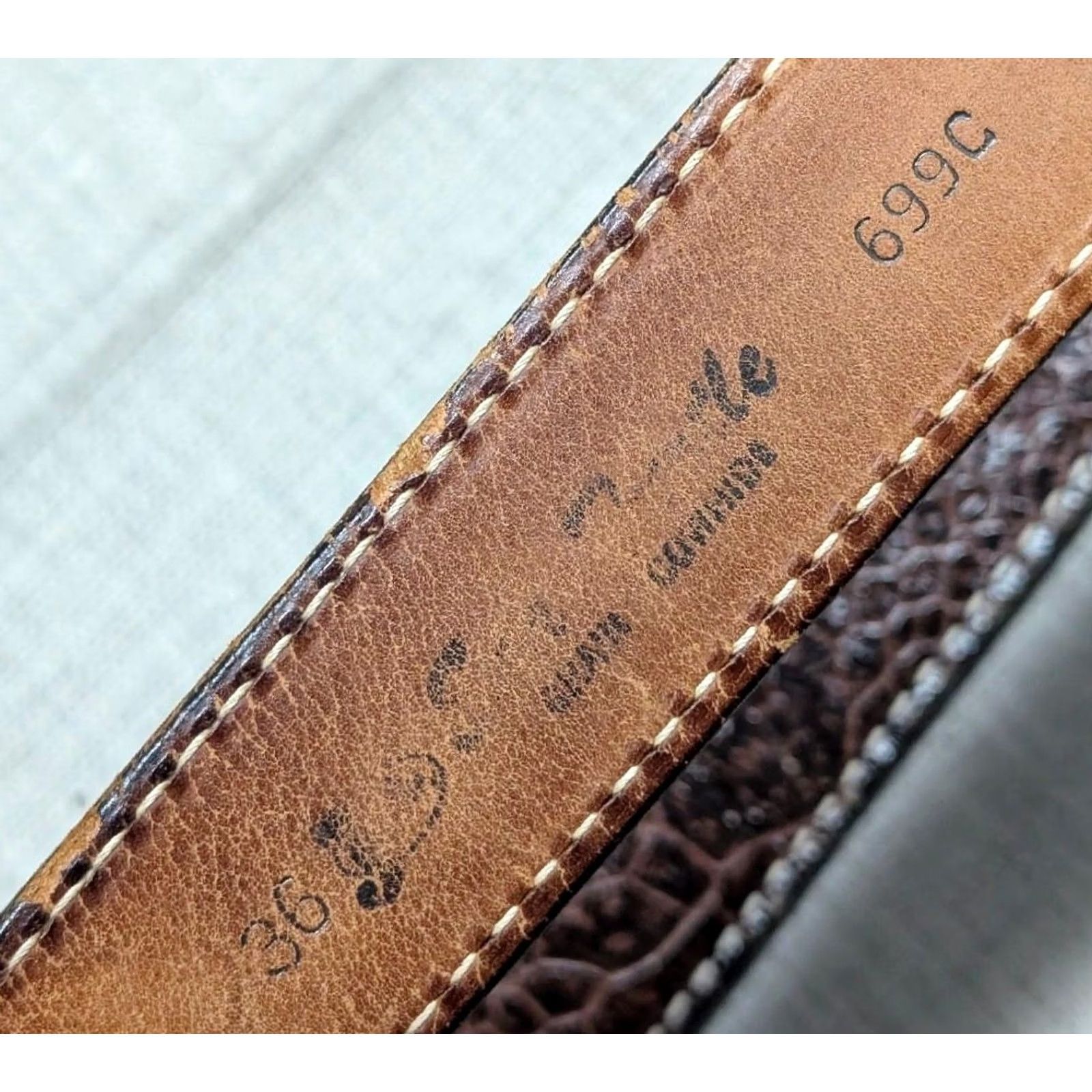 Vintage VINTAGE Justin belt Western belt 36 brown embossed sea turtle cowhide leather Mens Belt Size 36 - 5 Thumbnail