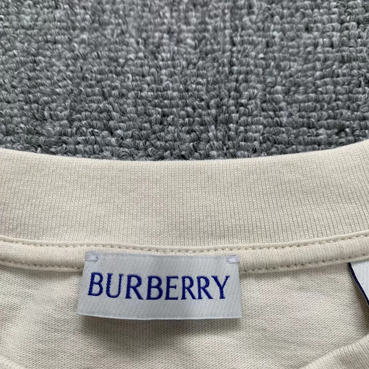 Burberry Burberry Cream Embroidered Logo SS Tee L 95 New Size US L / EU 52-54 / 3 - 4 Thumbnail