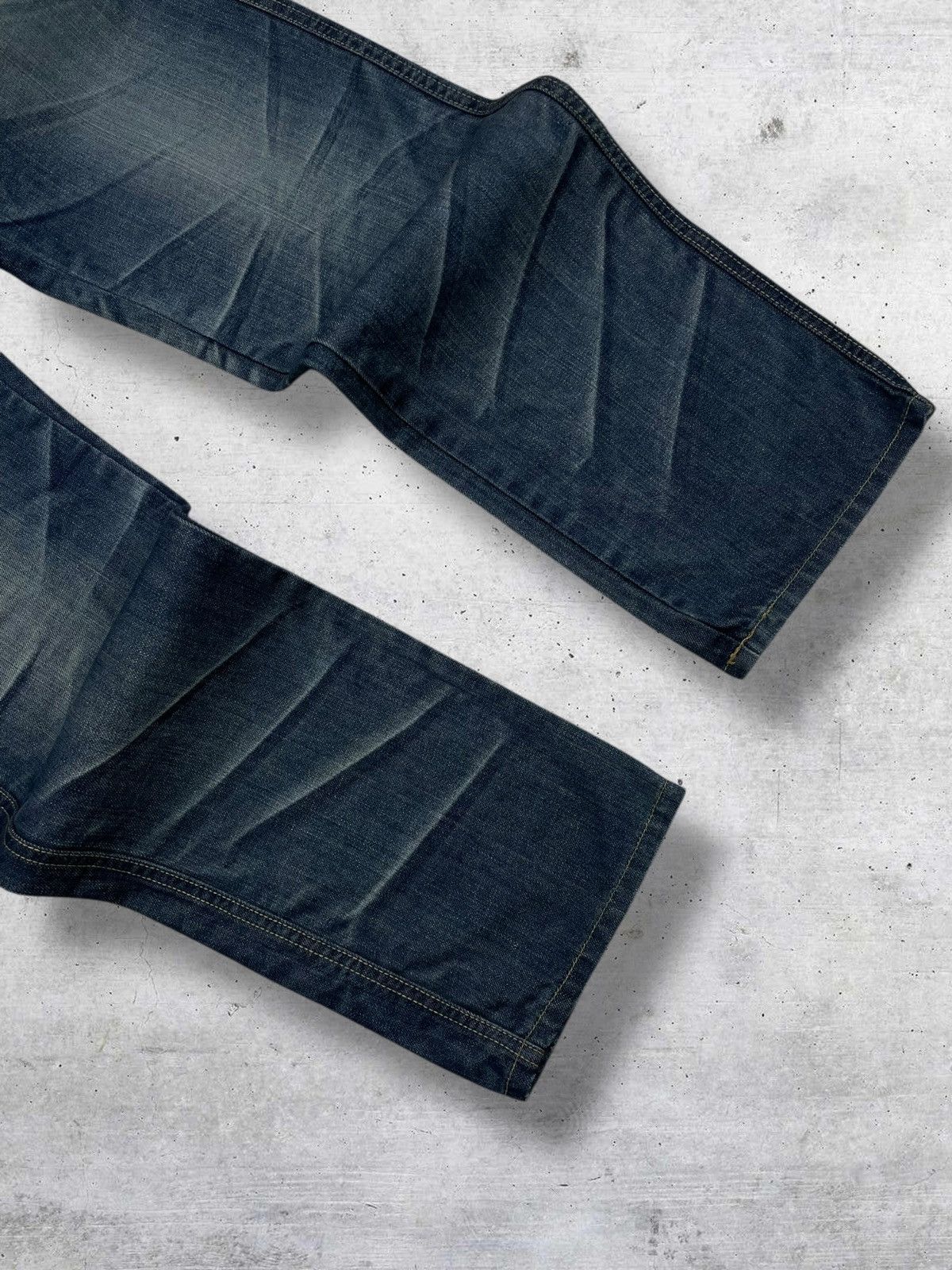 Tornado Mart VINTAGE OSAKA TRAIN TRADITIONAL CLASSIC RAW DISTRESSED DENIM Size US 30 / EU 46 - 5 Thumbnail