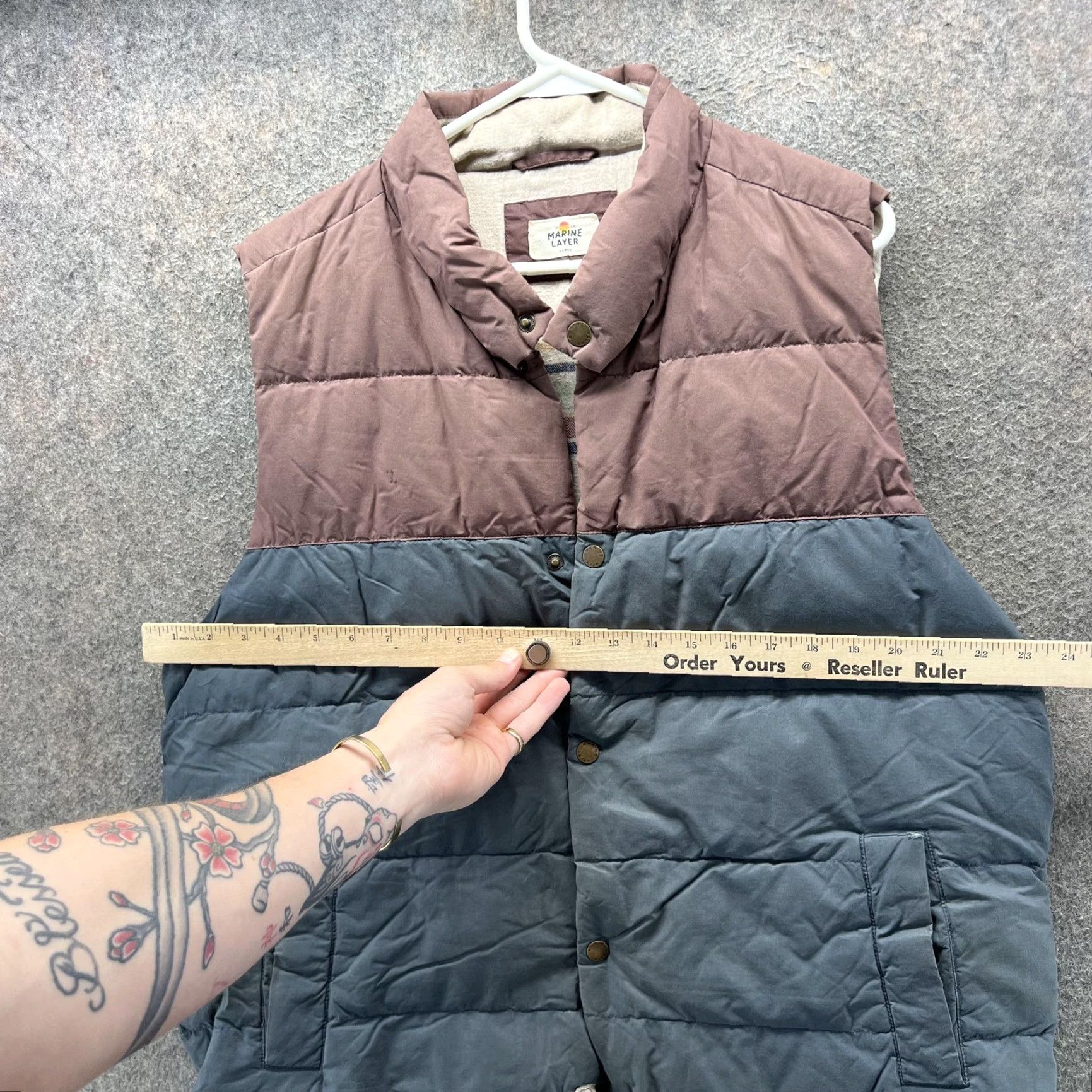 Marine Layer Marine Layer Vest Mens L Brown Blue Quilted Puffer Snap Front Casual Outdoor Size US L / EU 52-54 / 3 - 3 Thumbnail
