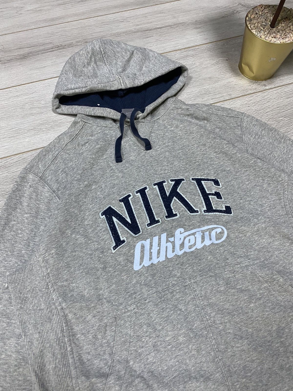 Nike Nike vintage big logo spell out athletic Y2K hoodie Size US L / EU 52-54 / 3 - 3 Thumbnail