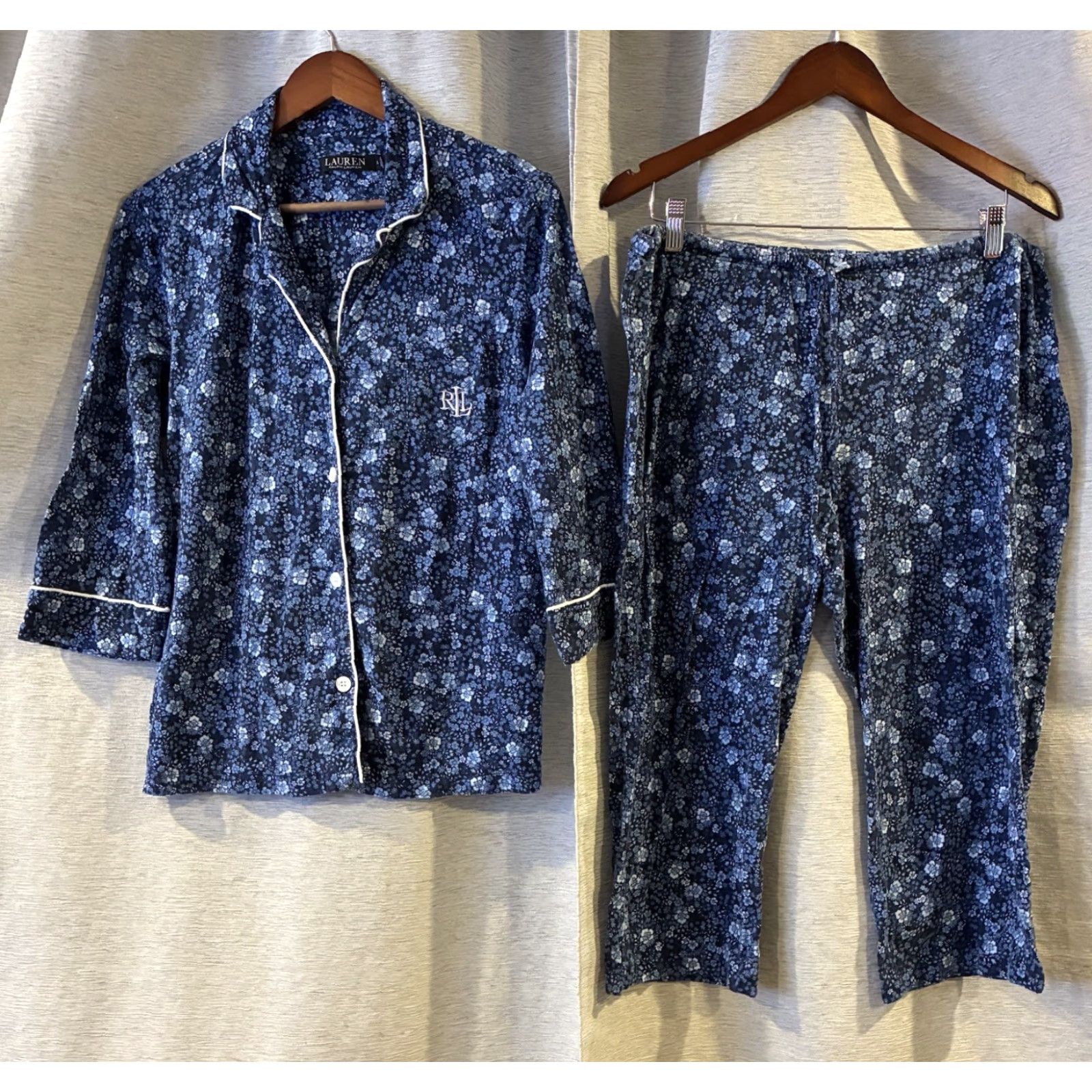 Ralph Lauren Lauren Ralph Lauren Pajama Set Women’s Large 2-Pc Floral Blue Cotton Embroidered Logo Nightwear Sleepwear Sleep Set Womens Size ONE SIZE - 2 Thumbnail