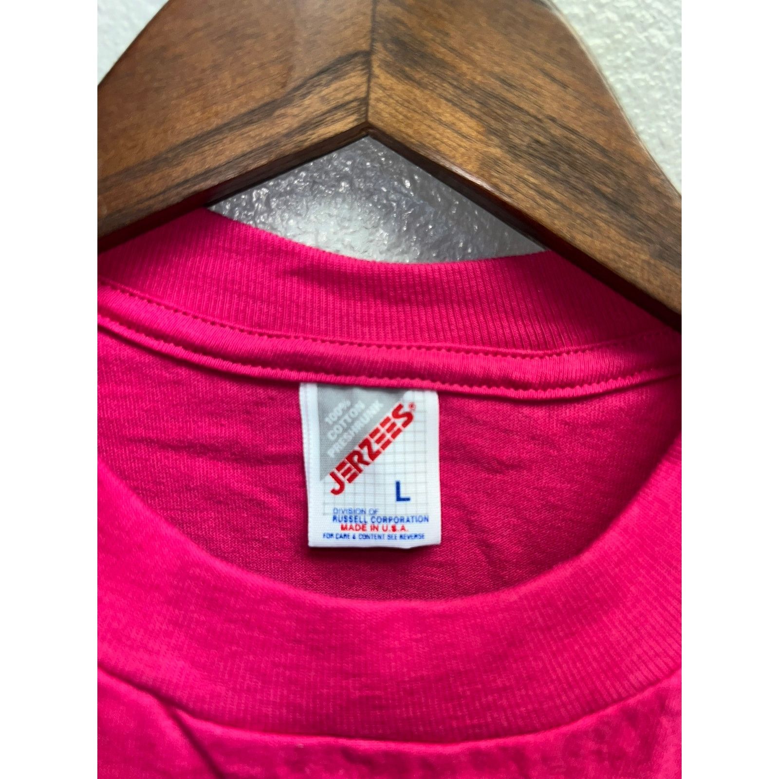 Jerzees 90s Vintage Bright Pink Blank Shirt Jerzees USA Made Large Size US L / EU 52-54 / 3 - 5 Thumbnail