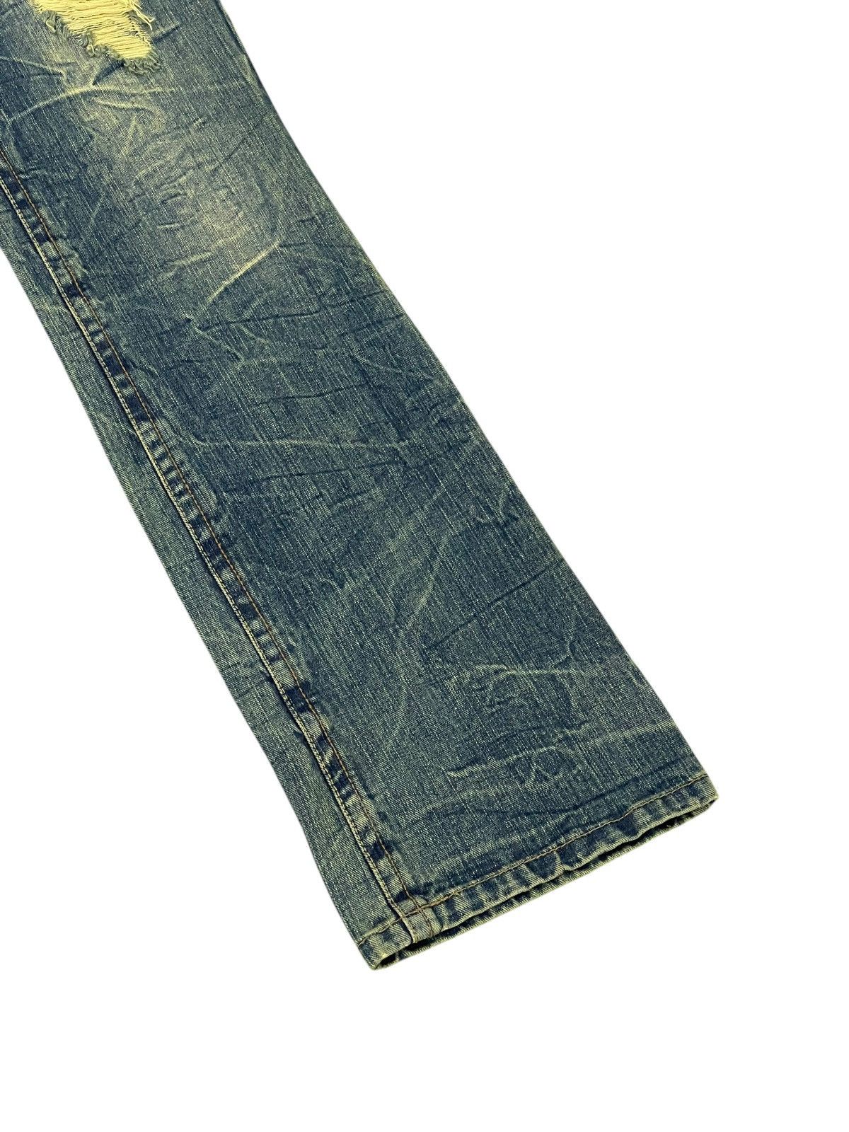 Japanese Brand New Flare Jeans Ghetto Distress Low Rise Boot Cut 1🟦0 Size US 31 - 4 Thumbnail