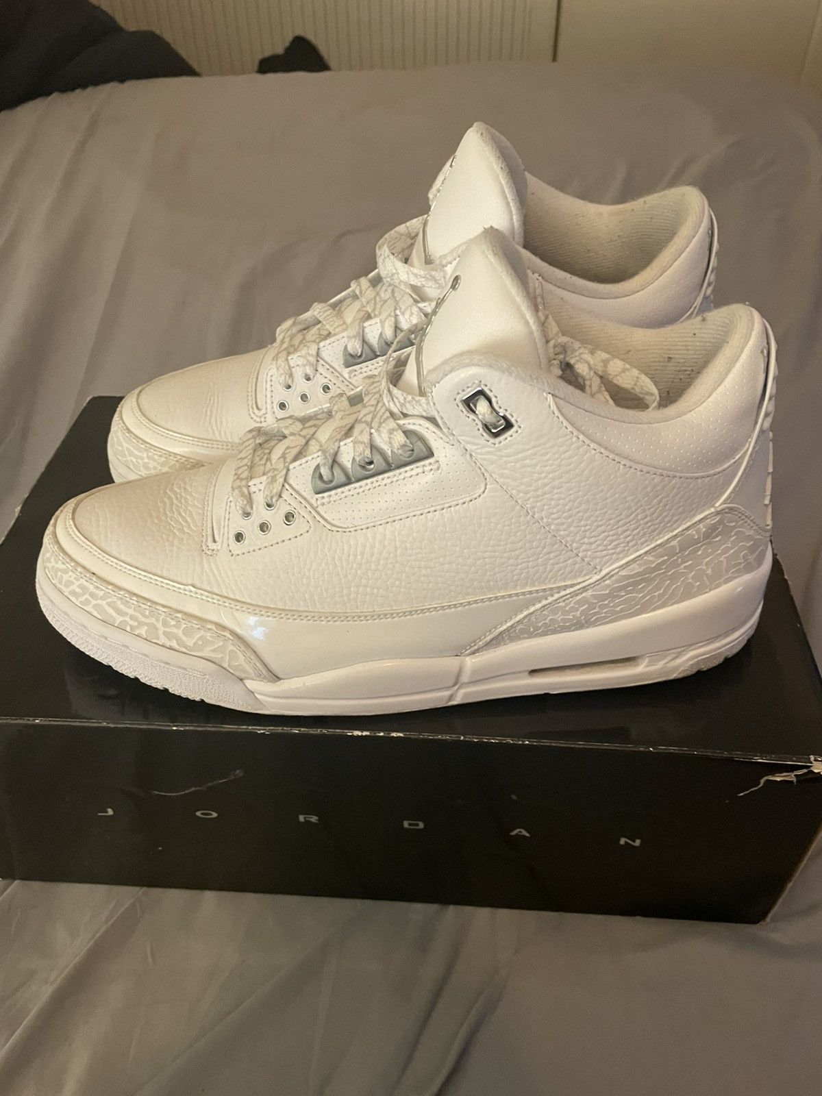 Jordan Brand Air Jordan 3 Pure Money 2007 Size 11.5 Size US 11.5 / EU 44-45 - 2 Thumbnail