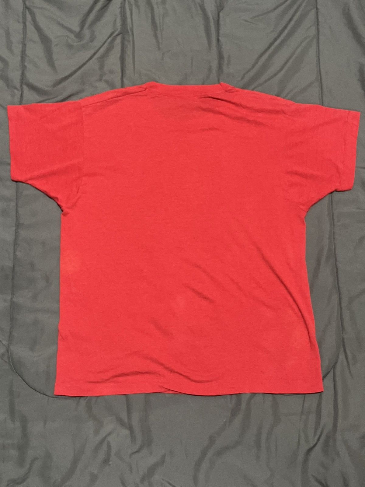 Vintage Vintage Red 1988 United States Marine Corps Tee Size US M / EU 48-50 / 2 - 4 Thumbnail