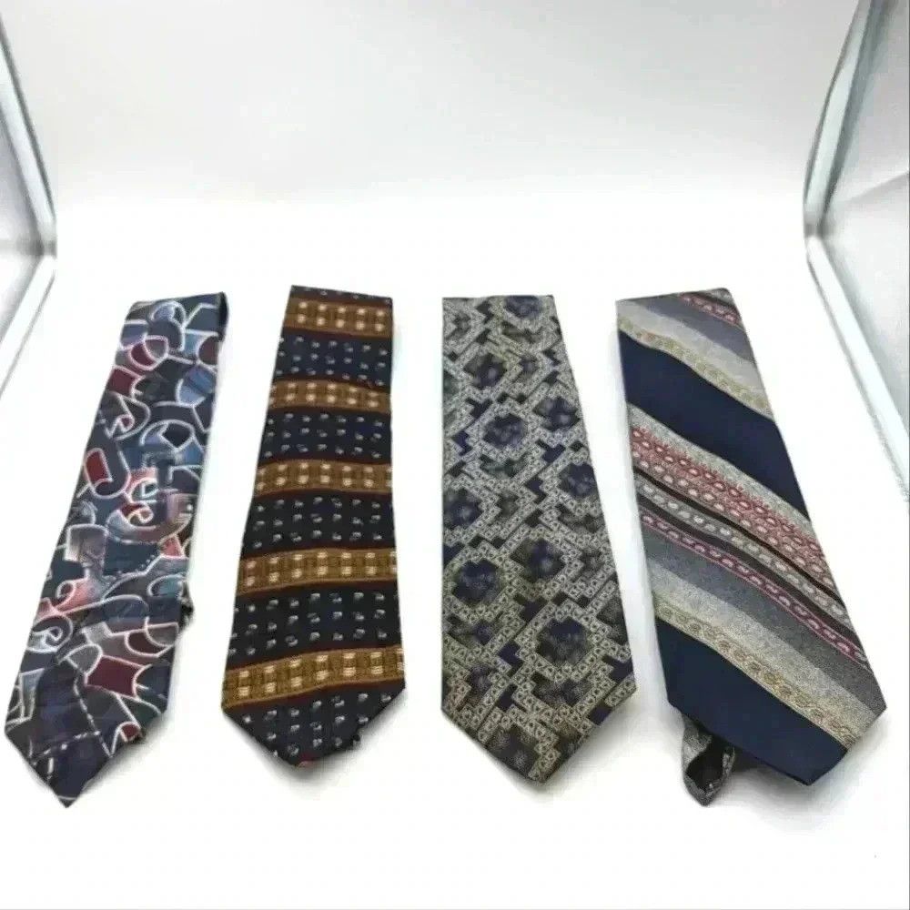 Vintage 4 Blue Vintage Ties Botany 500, Chez Roffe, Town craft WIDE Size ONE SIZE - 1 Thumbnail