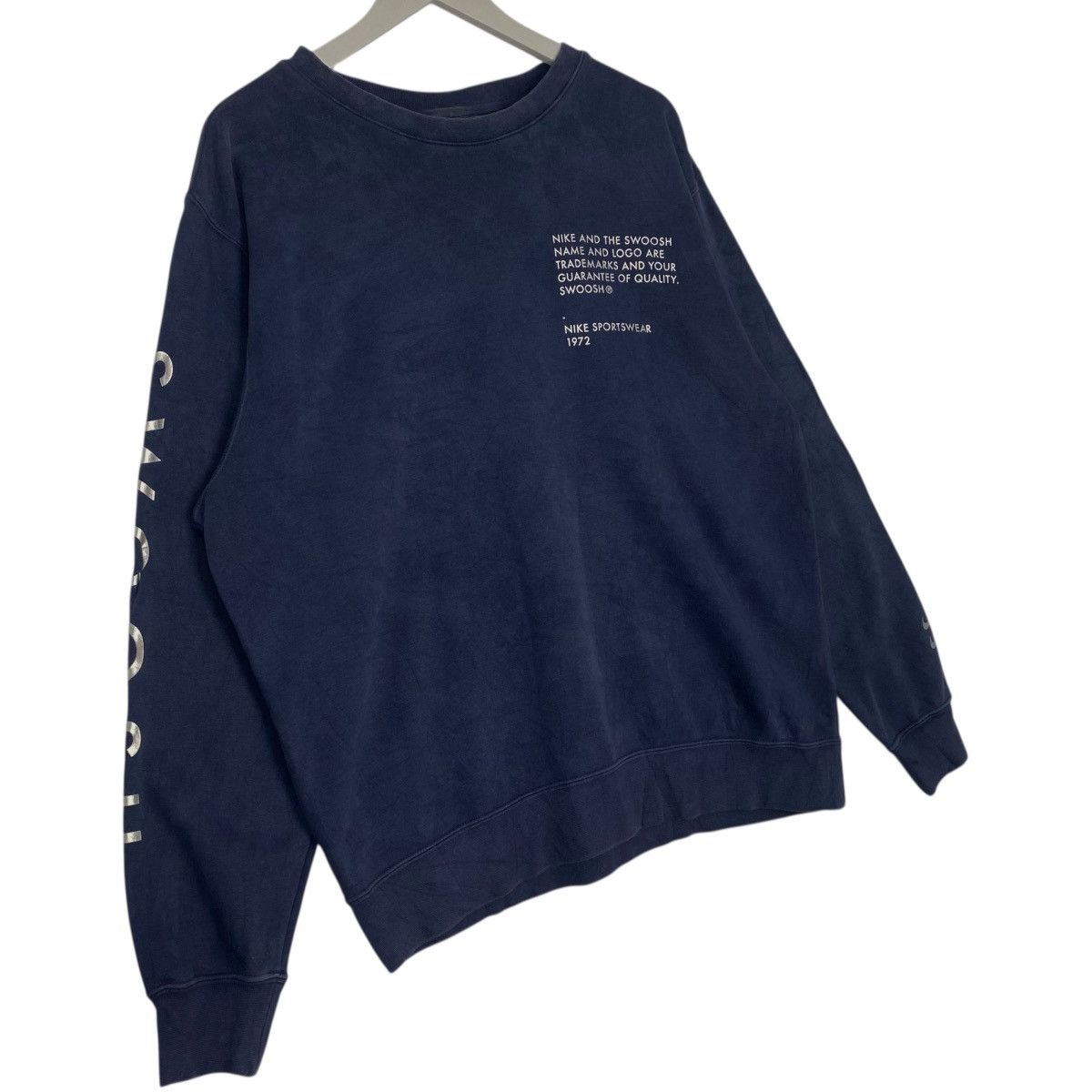 Vintage Vintage Nike Sweatshirt Small Logo Navy Blue Pullover Size L Size US L / EU 52-54 / 3 - 3 Thumbnail