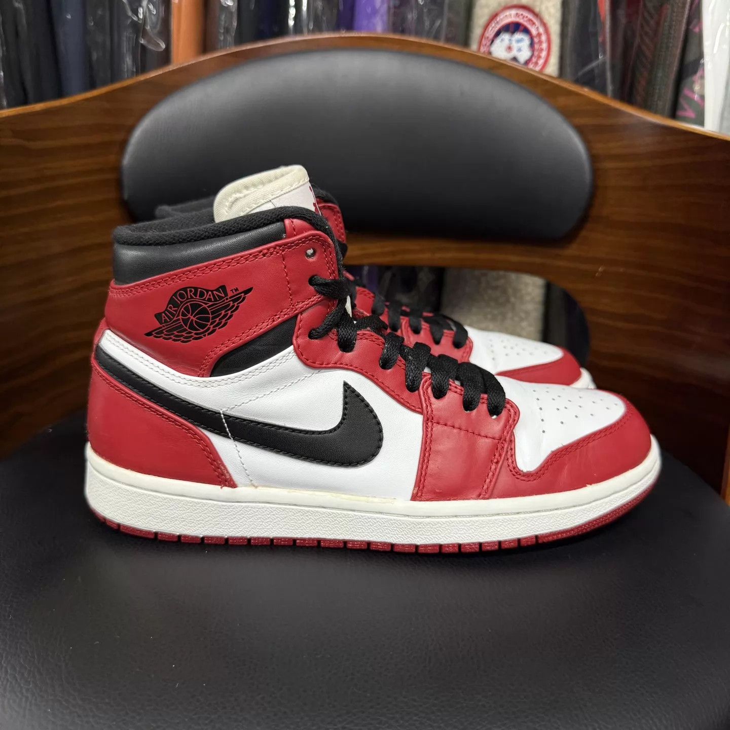Nike AJ1 Chicago 2013 40 - Near Mint Box Size US 7 / EU 40 - 4 Thumbnail