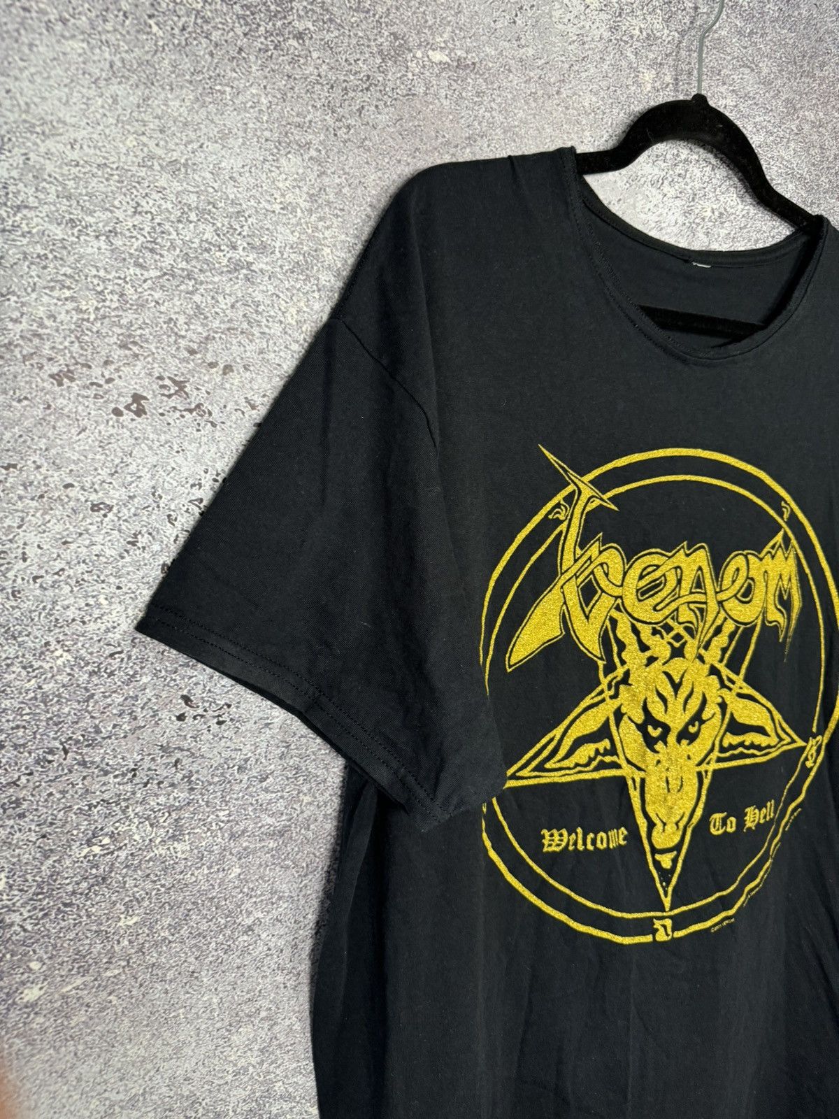 Band Tees × Vintage Vintage 2001 Venom Welcome To Hell Rock Tee XL Heave Metal Size US XL / EU 56 / 4 - 4 Thumbnail