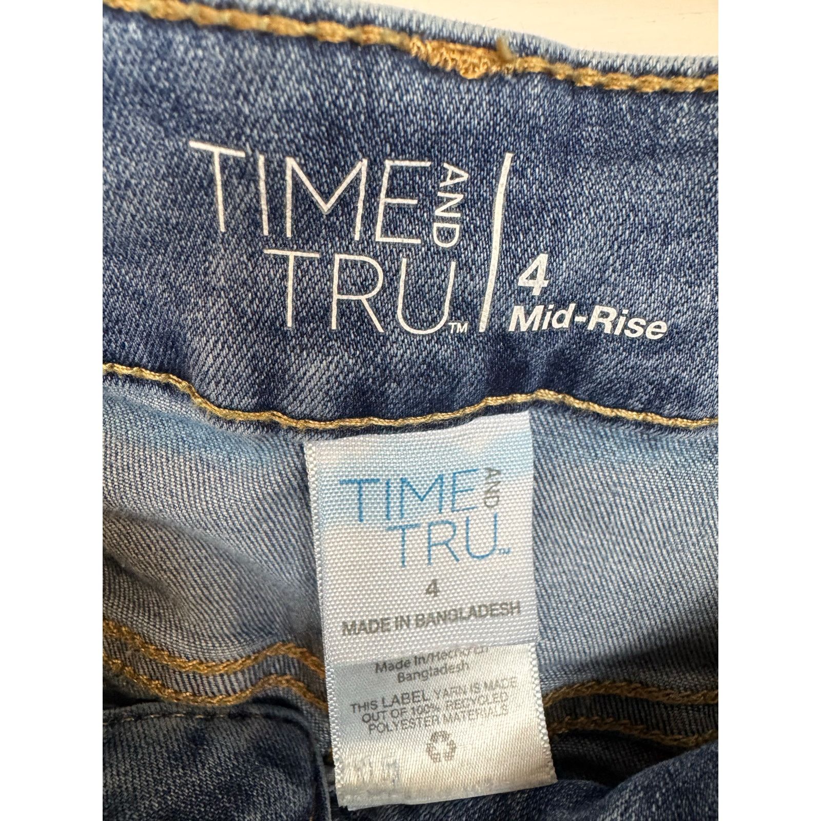 Other Time and Tru Denim Shorts Women's Size 4 Size 27" / US 4 / IT 40 - 3 Thumbnail