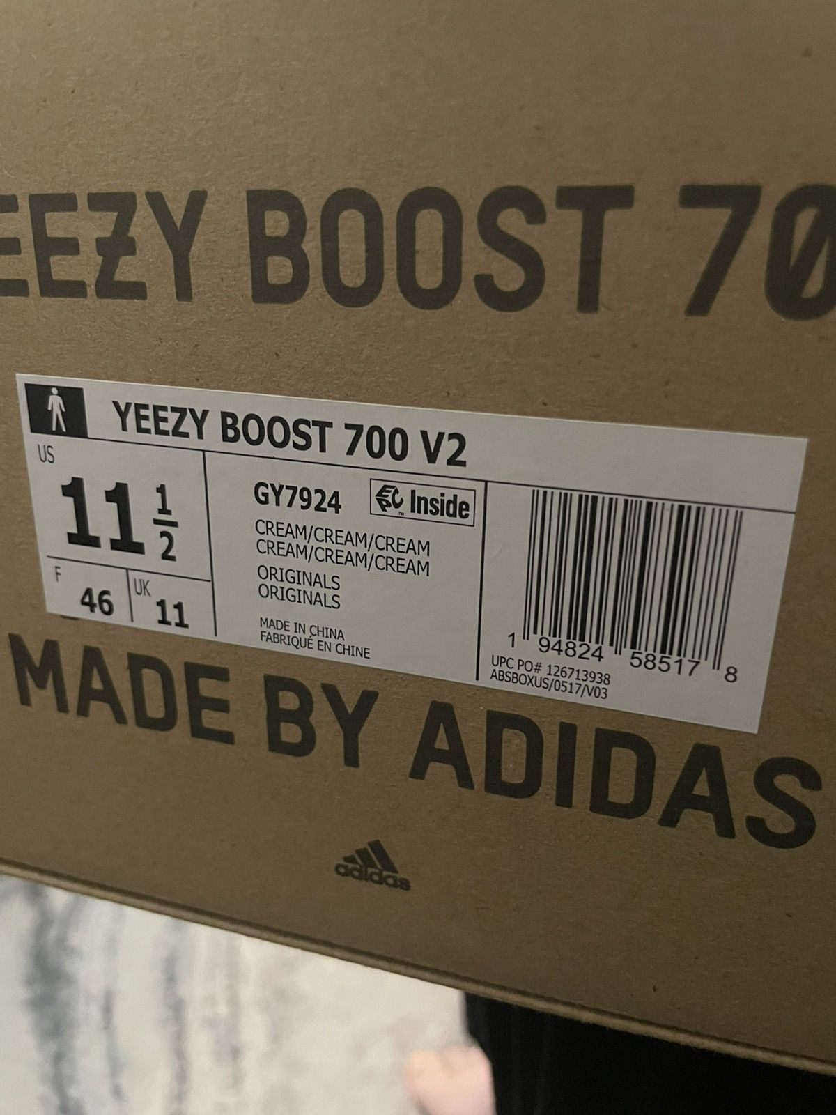 Yeezy Yeezy boost 700 v2 cream Size US 11.5 / EU 44-45 - 11 Thumbnail
