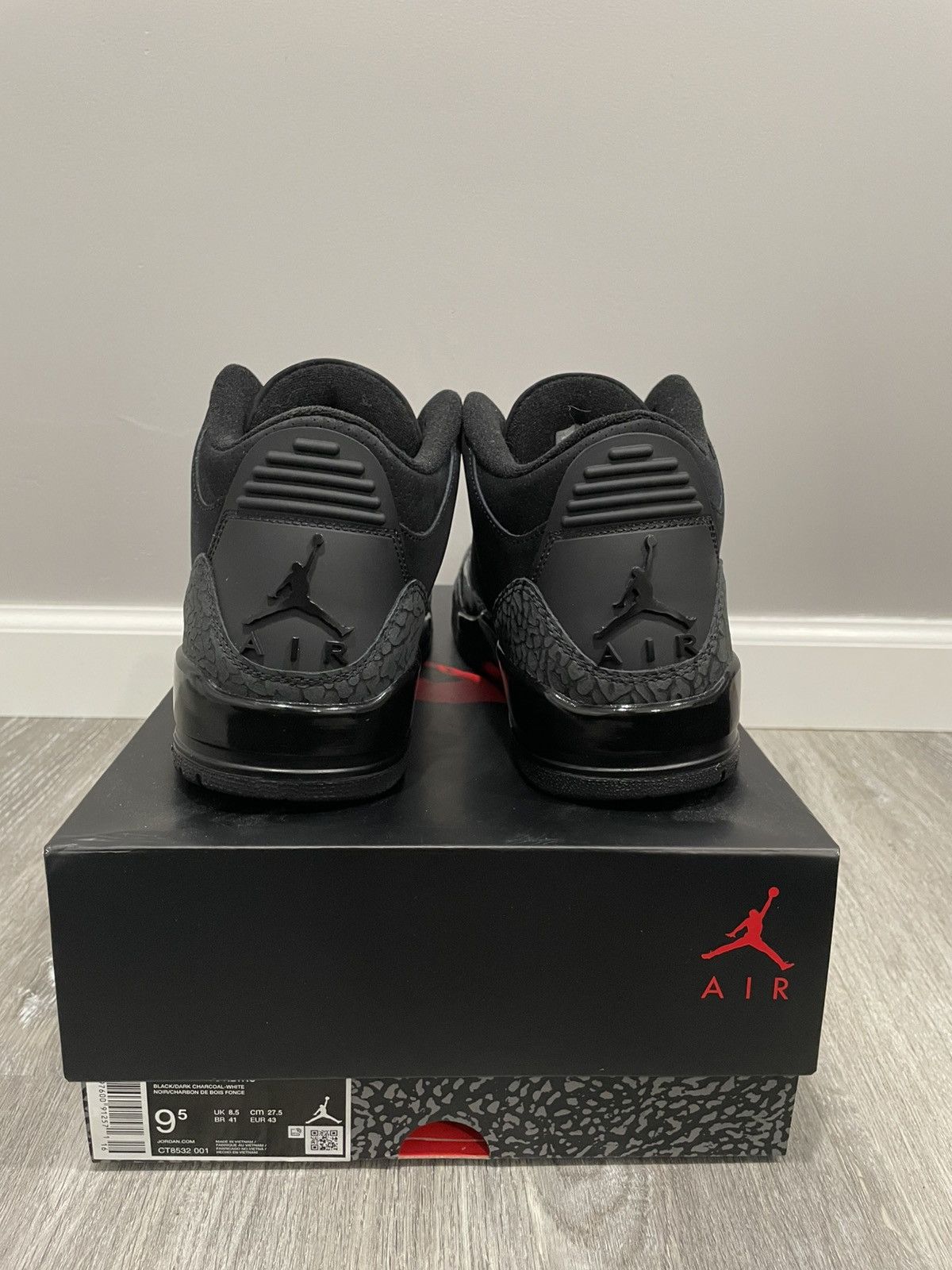 Jordan Brand Air Jordan 3 ‘Black Cat’ 2025 Size US 9.5 / EU 42-43 - 4 Thumbnail
