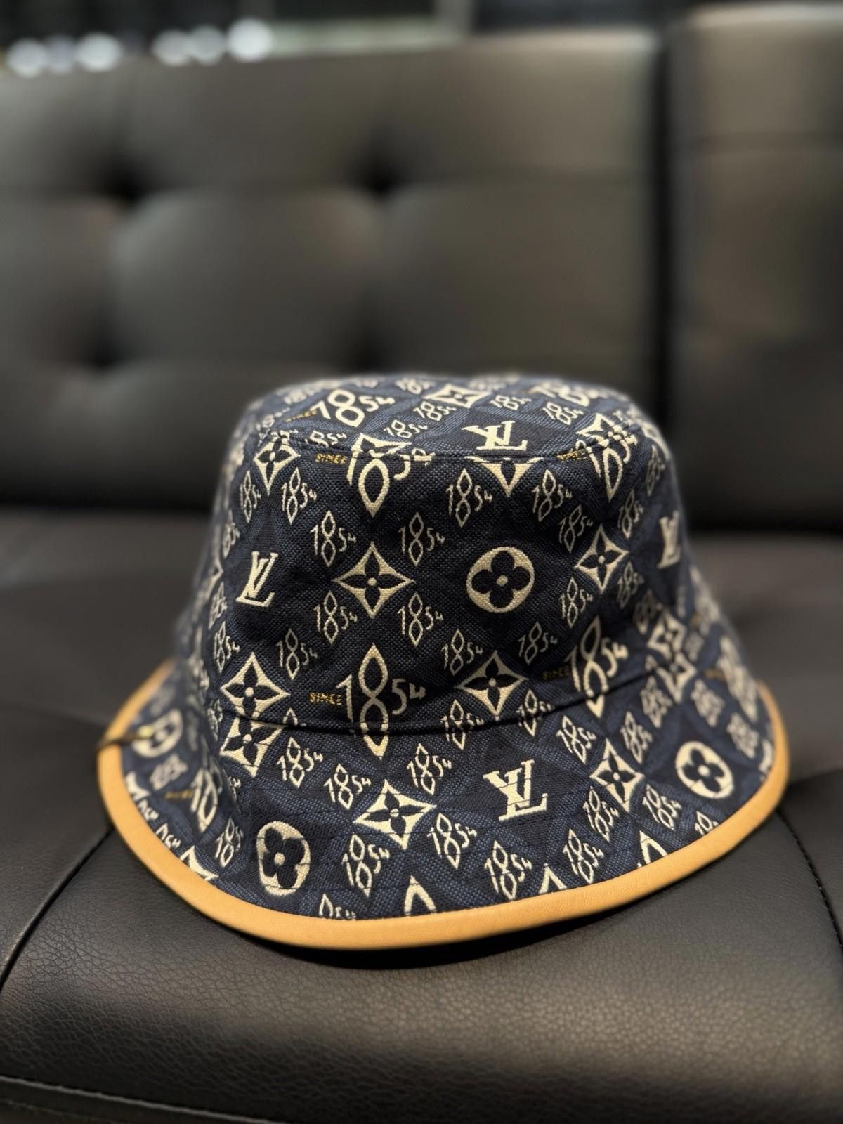 Louis Vuitton Louis Vuitton Monogram Jacquard Shine 1854 Bucket Hat Size ONE SIZE - 5 Thumbnail