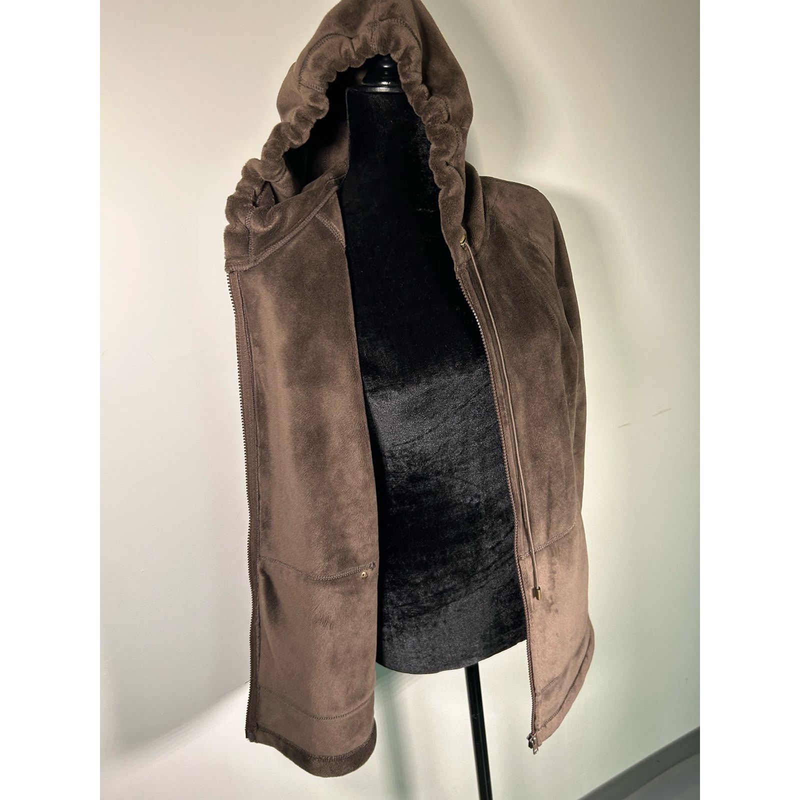 Other Kristen Blake Women Faux Fur Petites Jacket size XL Size XL / US 12-14 / IT 48-50 - 2 Thumbnail
