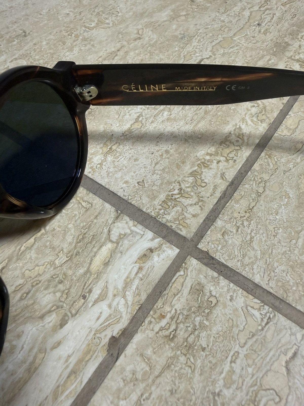 Celine Celine CL40152I Round Tortoise Sunglasses Made in Italy Size ONE SIZE - 5 Thumbnail