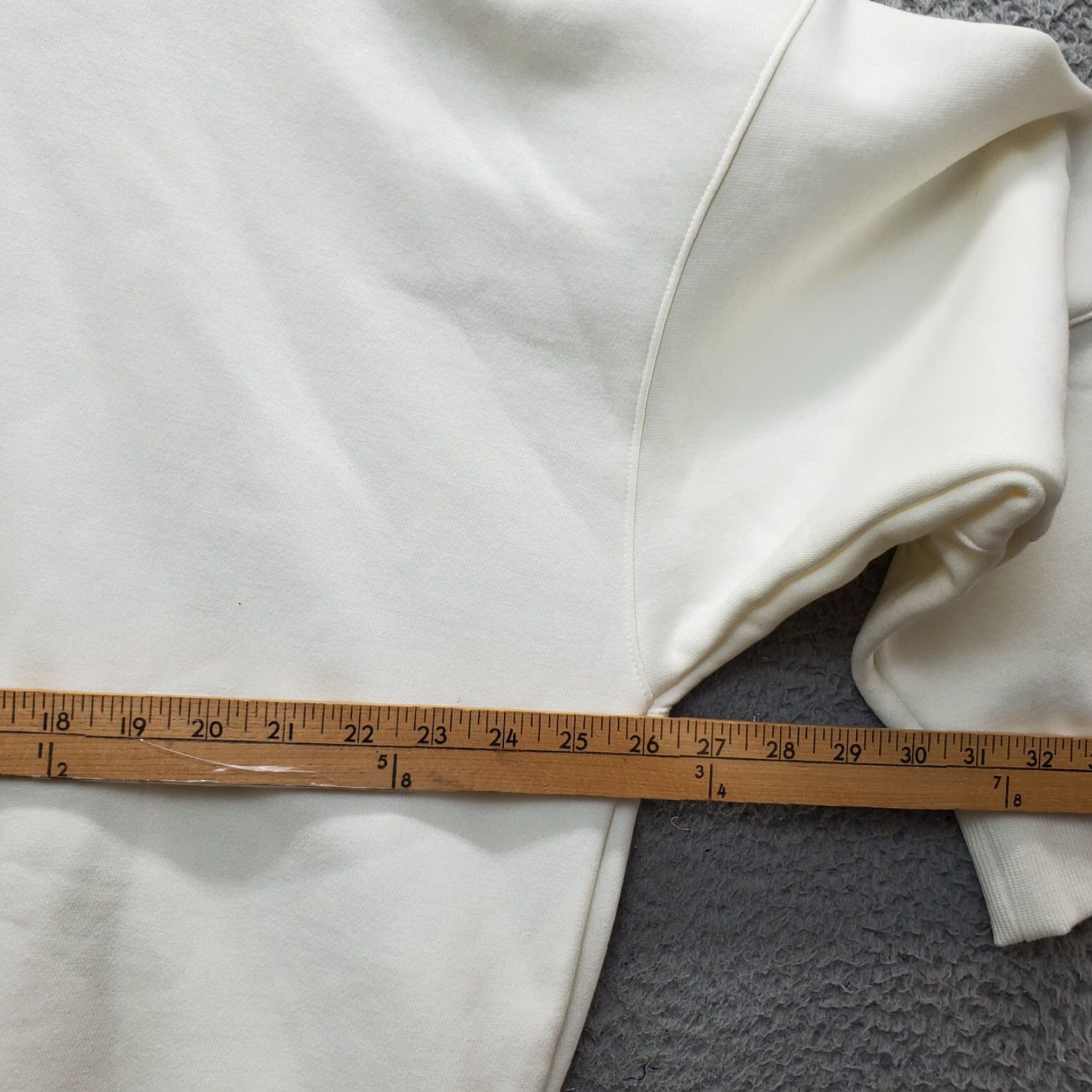 Reebok Reebok Hoodie Mens Size L White Ribbed Hem & Cuff Drop Shoulder Sleeve Pullover Size US L / EU 52-54 / 3 - 4 Thumbnail