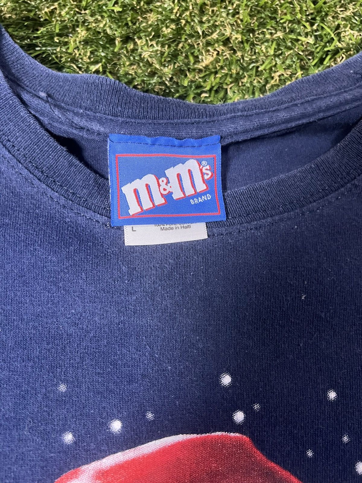 Vintage Vintage 90’s Blue M&M Mars INC Christmas Candy Promo Tee Size US L / EU 52-54 / 3 - 4 Thumbnail