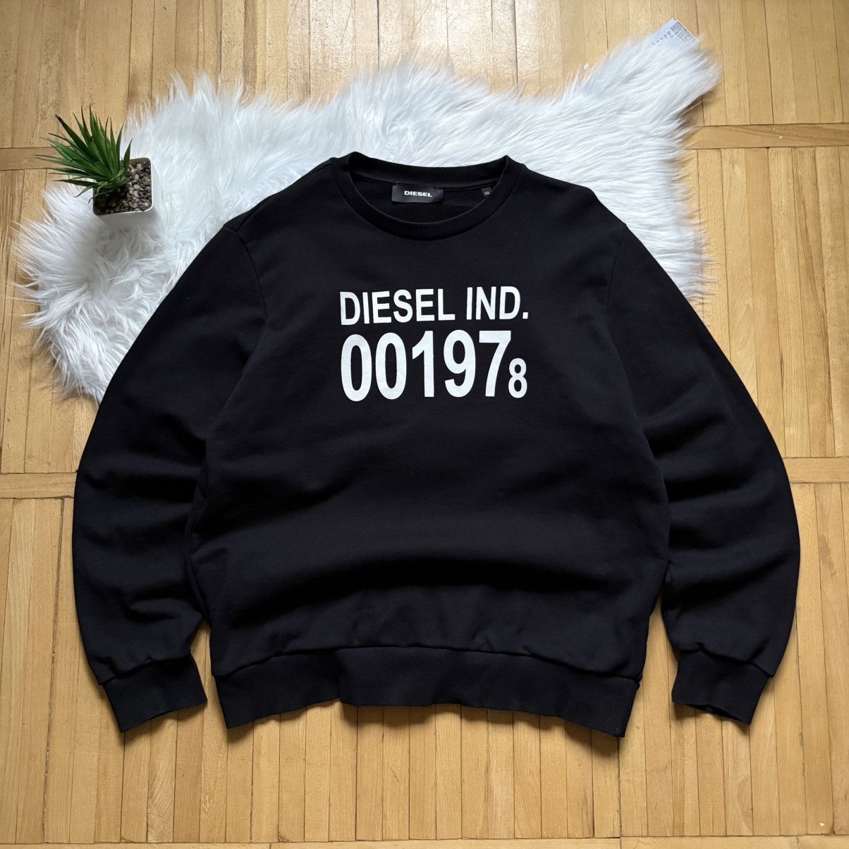 Diesel 📌 Crazy Diesel Y2K Black Sweatshirt Size US XL / EU 56 / 4 - 1 Thumbnail