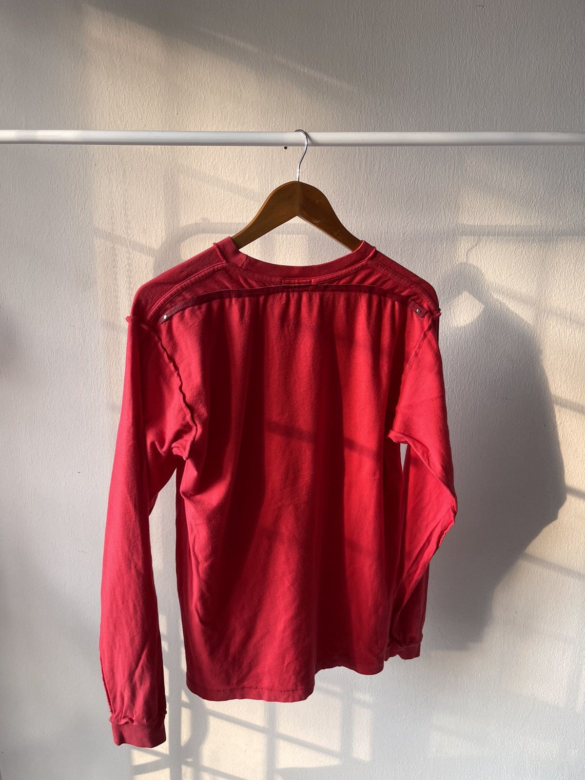 20471120 × Beauty Beast × If Six Was Nine 2005 Milkboy ‘Encounter The Shadow’ Long Sleeve Size US M / EU 48-50 / 2 - 8 Thumbnail