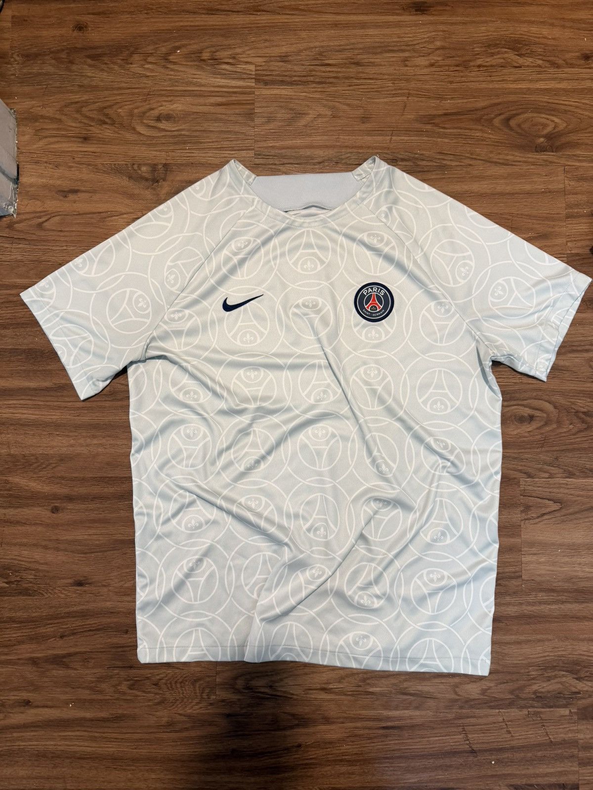 Other Paris Saint Germain F.C Pre Match Jersey Size US XL / EU 56 / 4 - 1 Thumbnail