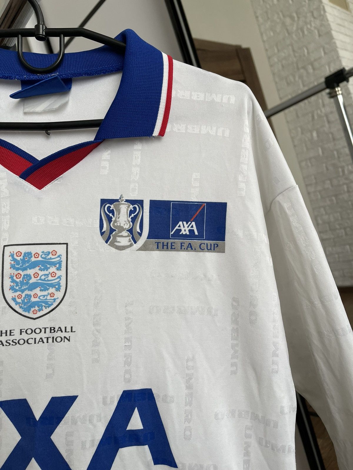 Umbro Umbro England Vintage Soccer Long Sleeve Jersey T-Shirt 90s Size US M / EU 48-50 / 2 - 11 Thumbnail