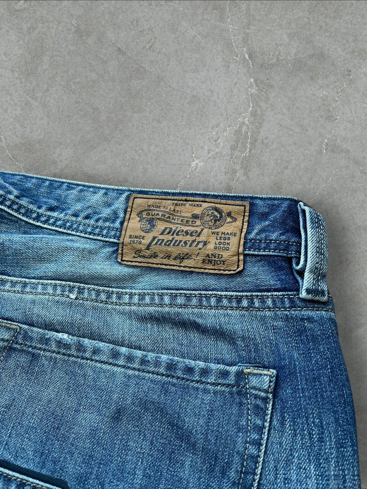 Diesel × Vintage Vintage Diesel Larkee Jeans Pants Faded Blue Italy 38x34 Size US 38 / EU 54 - 11 Thumbnail